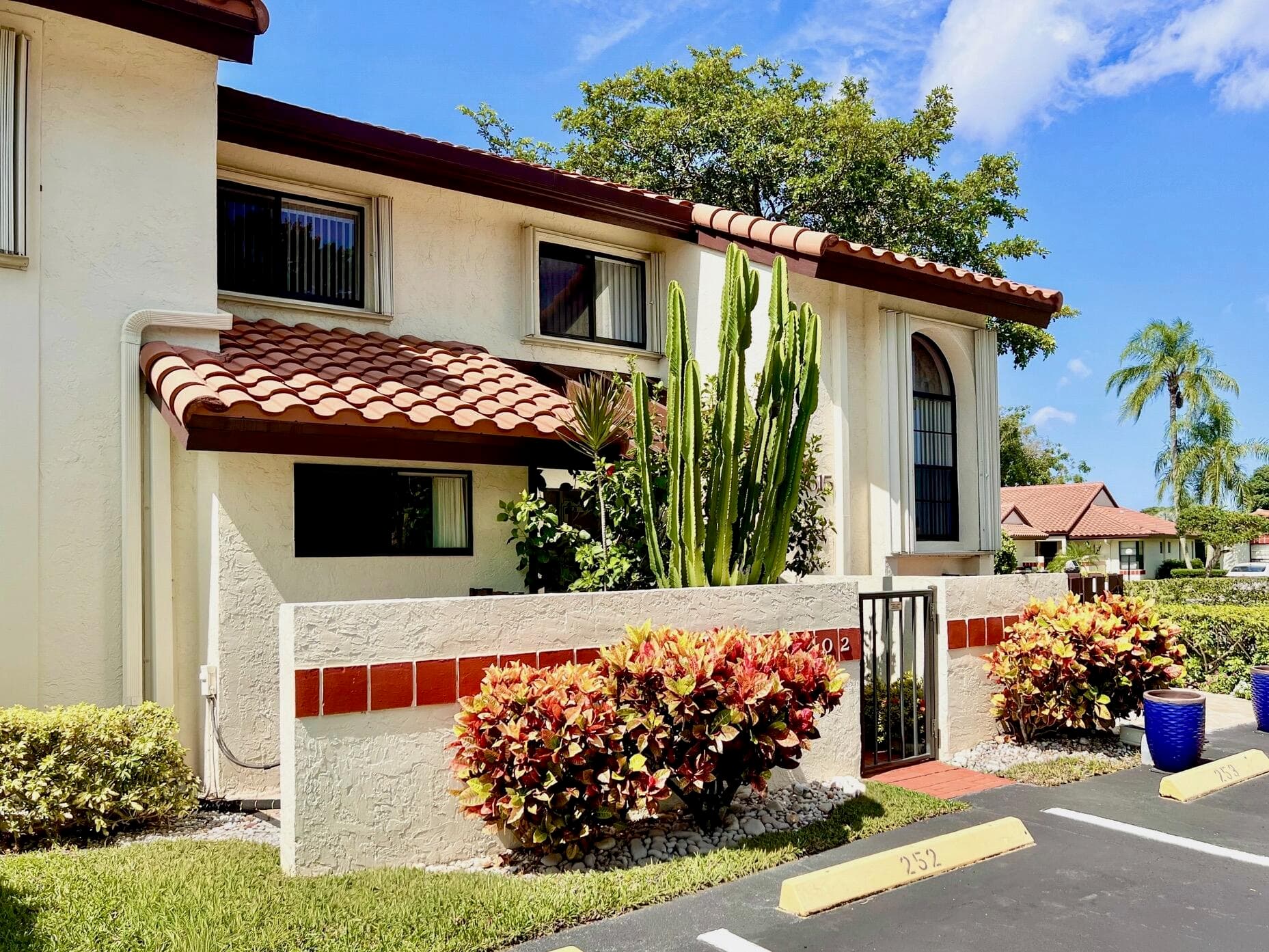 10615 Ocean Palm Way 102, Boynton Beach, FL 33437 2