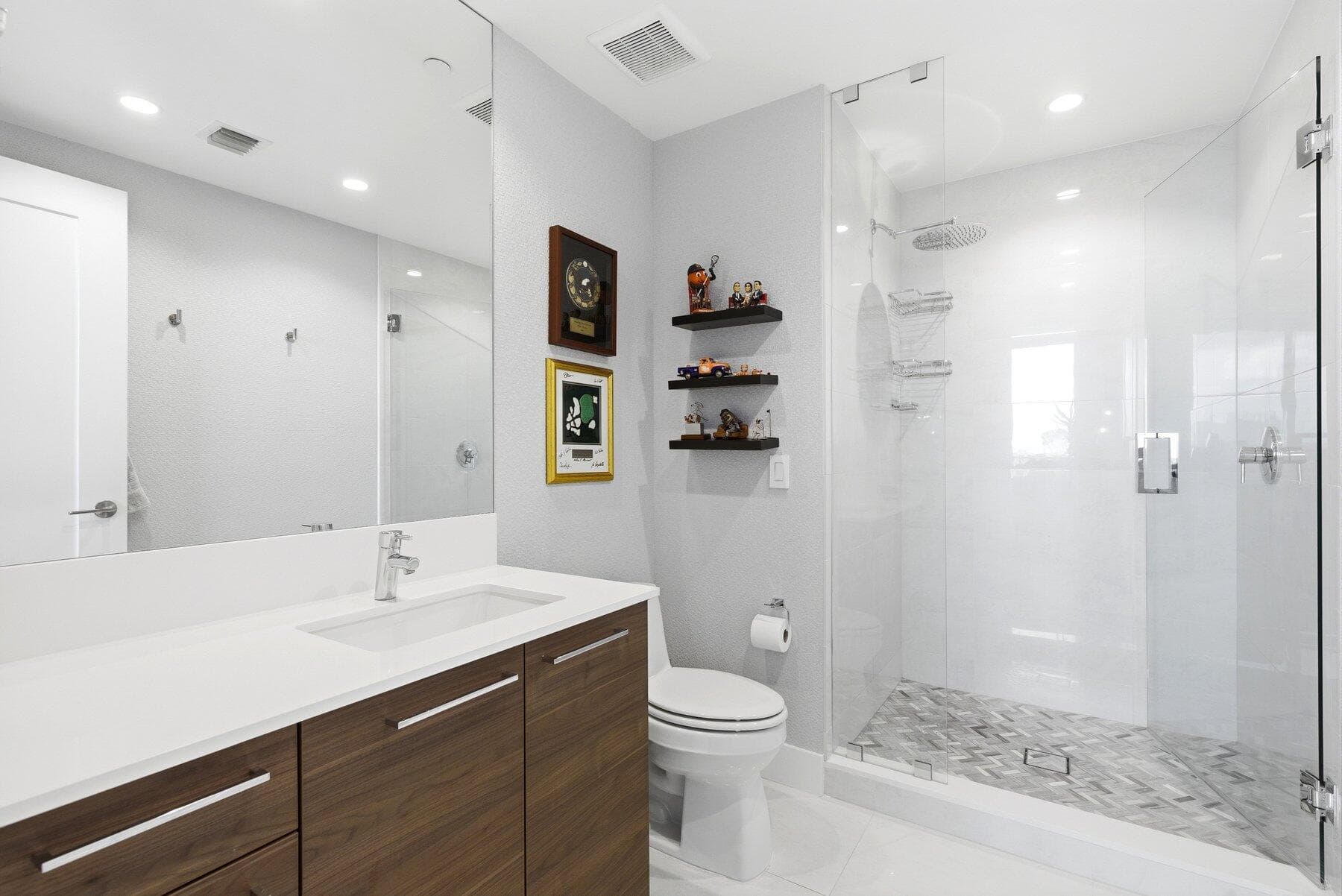 100 E Las Olas Boulevard 2802, Fort Lauderdale, FL 33301 32