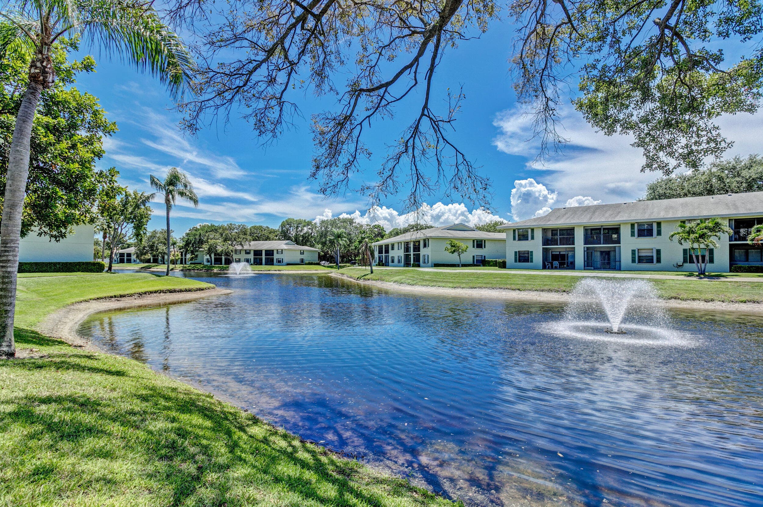 601 Sabal Ridge Circle A, Palm Beach Gardens, FL 33418
