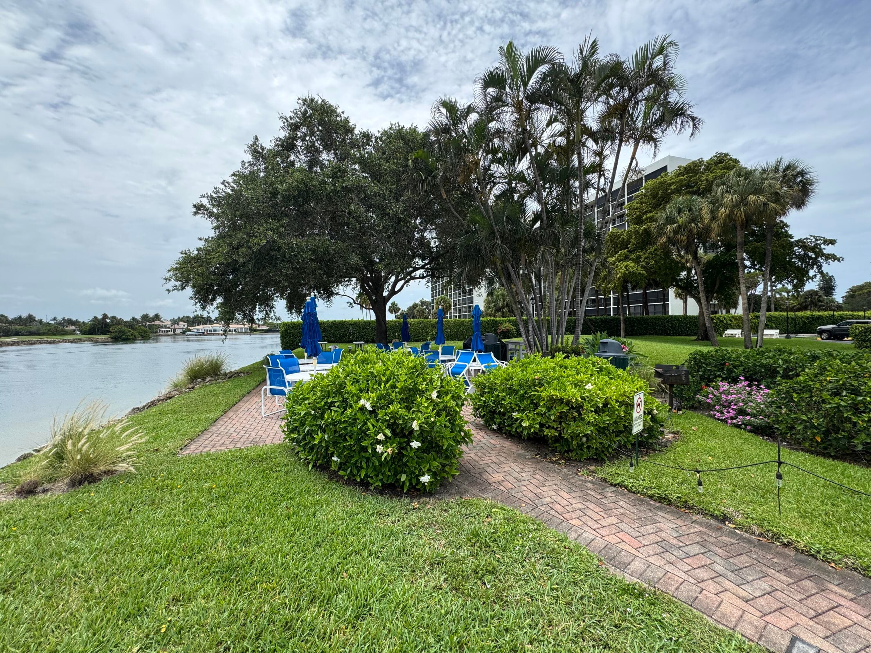 336 Golfview Road 706, North Palm Beach, FL 33408 5