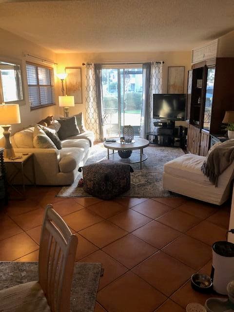 5509 Fountain Lake Circle C110, Bradenton, FL 34207 5