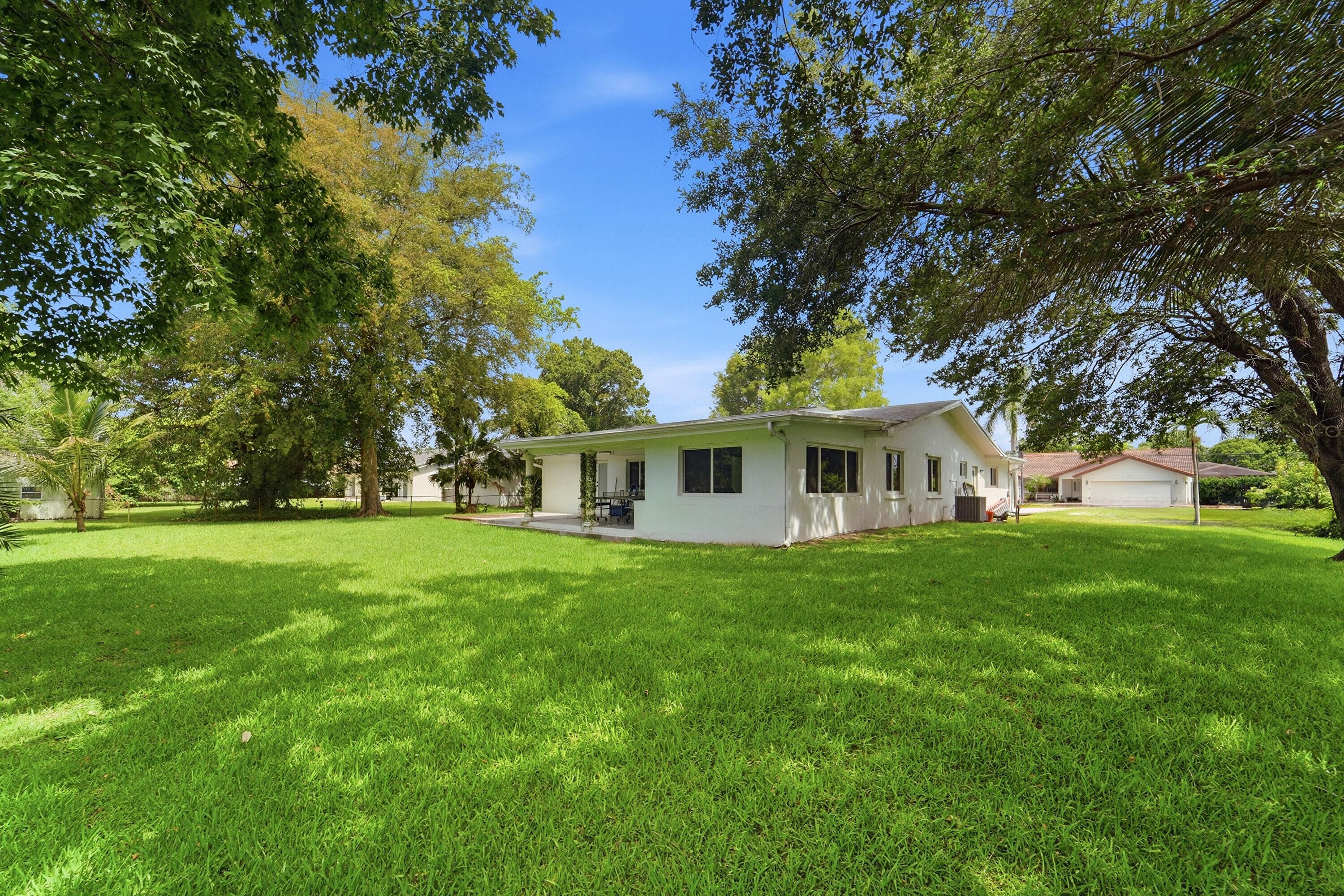 11700 NW 27th Street, Plantation, FL 33323 6