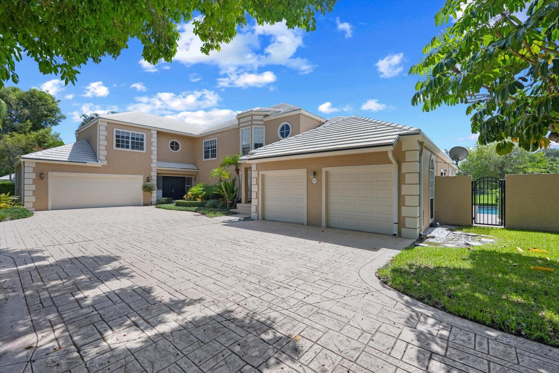 11875 Pebblewood Drive 201, Wellington, FL 33414 4