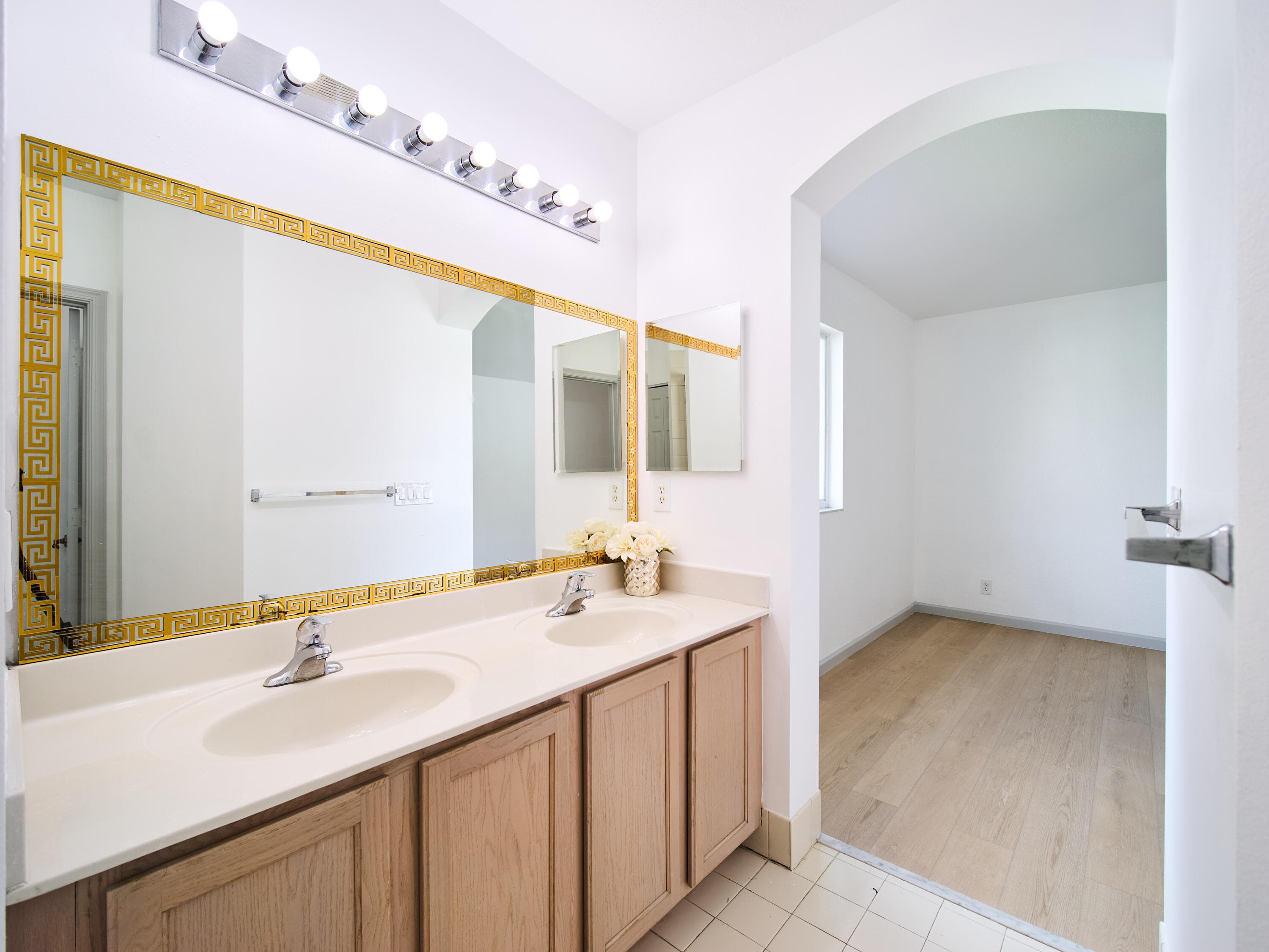 2052 Oakhurst Way, Riviera Beach, FL 33404 16