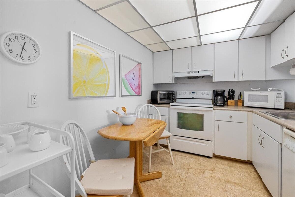 3912 S Ocean Boulevard 1211, Highland Beach, FL 33487 31