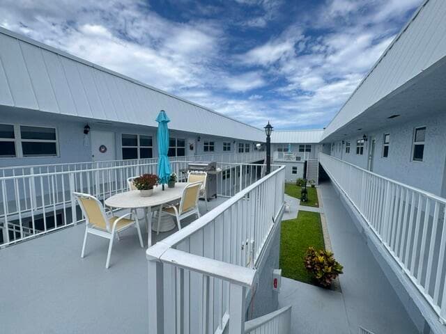 2400 NE 16th Street Unit 205, Pompano Beach, FL 33062 10