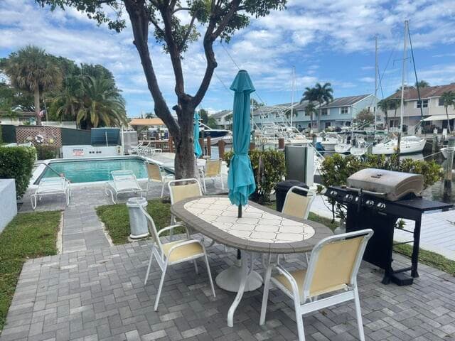 2400 NE 16th Street Unit 205, Pompano Beach, FL 33062 2