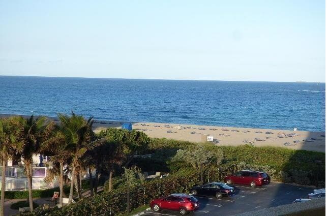 2800 N Ocean Drive B-5c, Singer Island, FL 33404 2