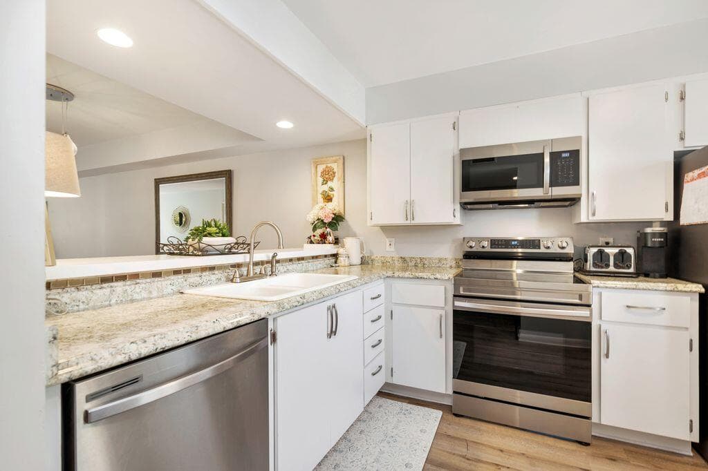 2401 Village Boulevard 305, West Palm Beach, FL 33409 9