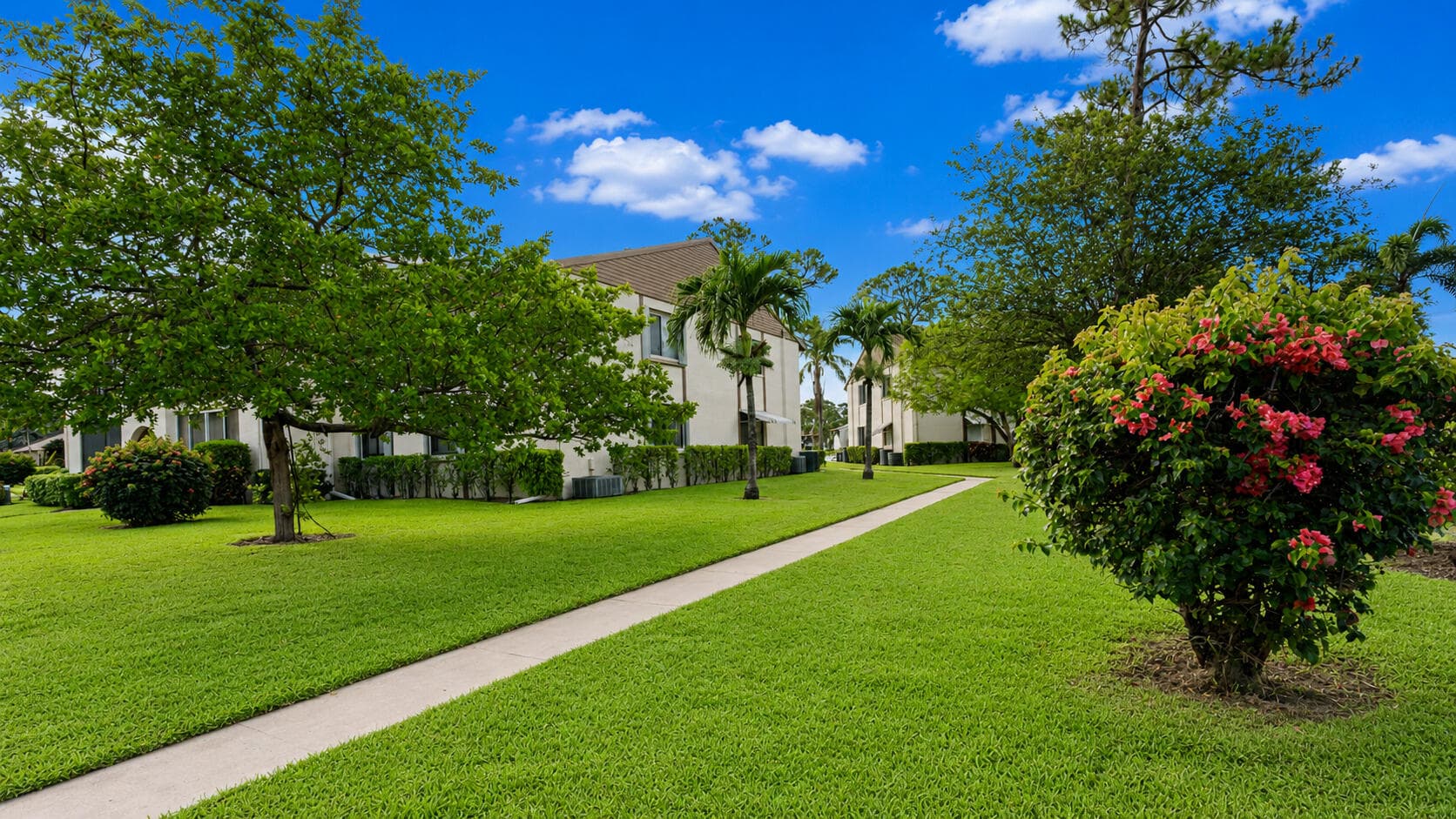 303 Knotty Pine Circle A-1, Greenacres, FL 33463 20