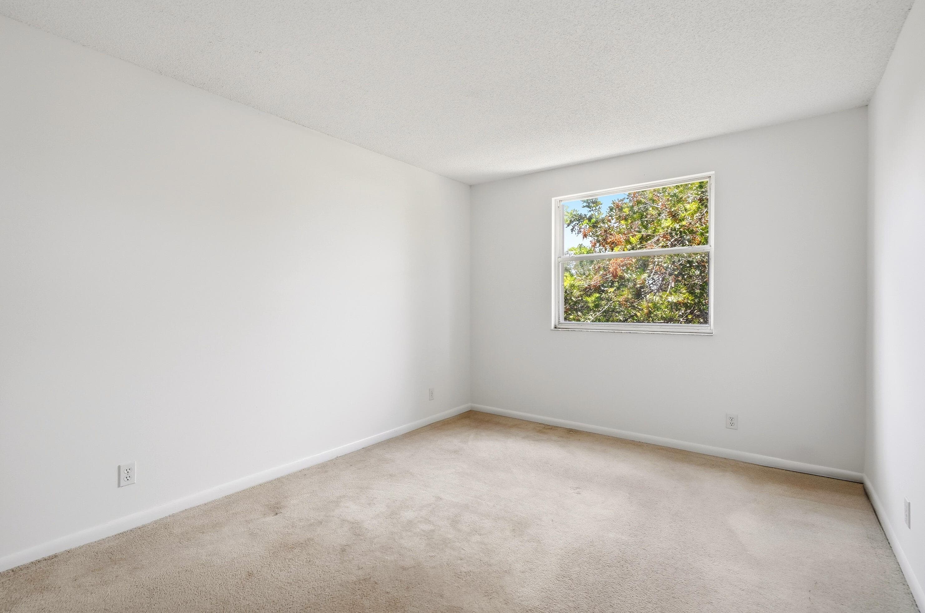 6851 NW 27th Street, Margate, FL 33063 29