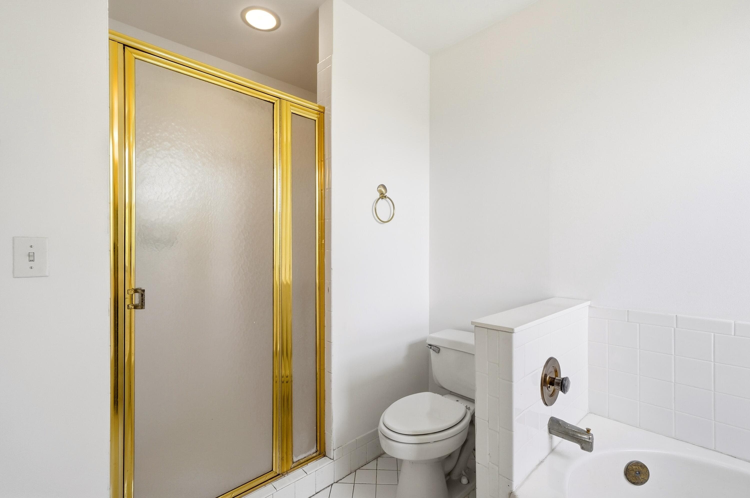 6851 NW 27th Street, Margate, FL 33063 36