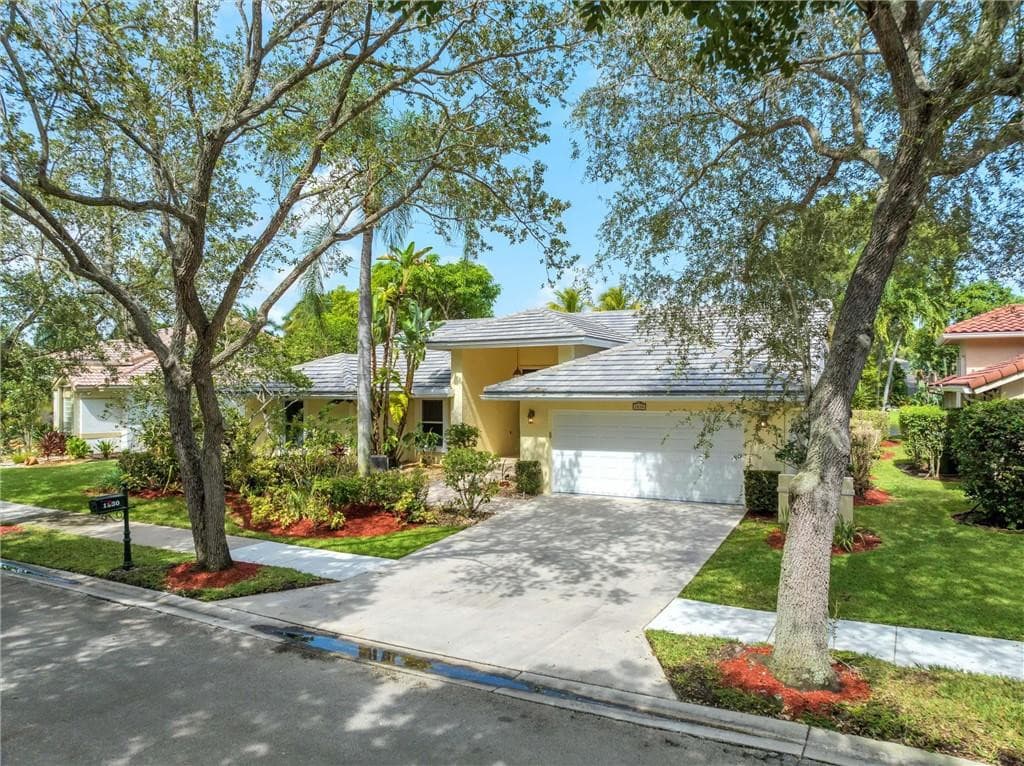 1230 Fairfax Court, Weston, FL 33326 81