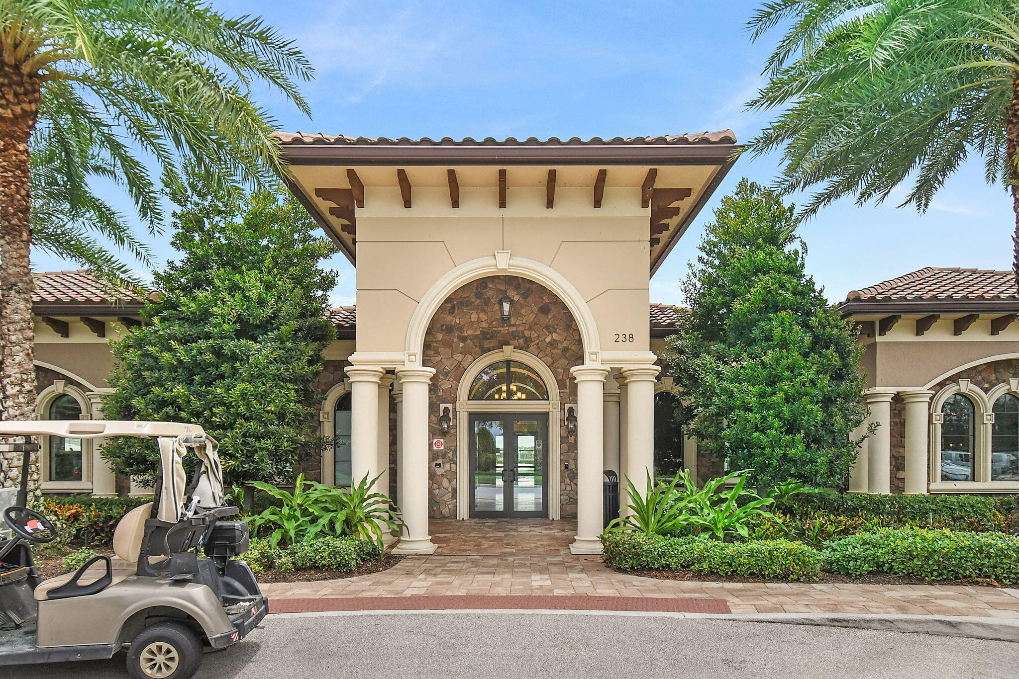 801 SE Courances Drive, Port St. Lucie, FL 34984 26