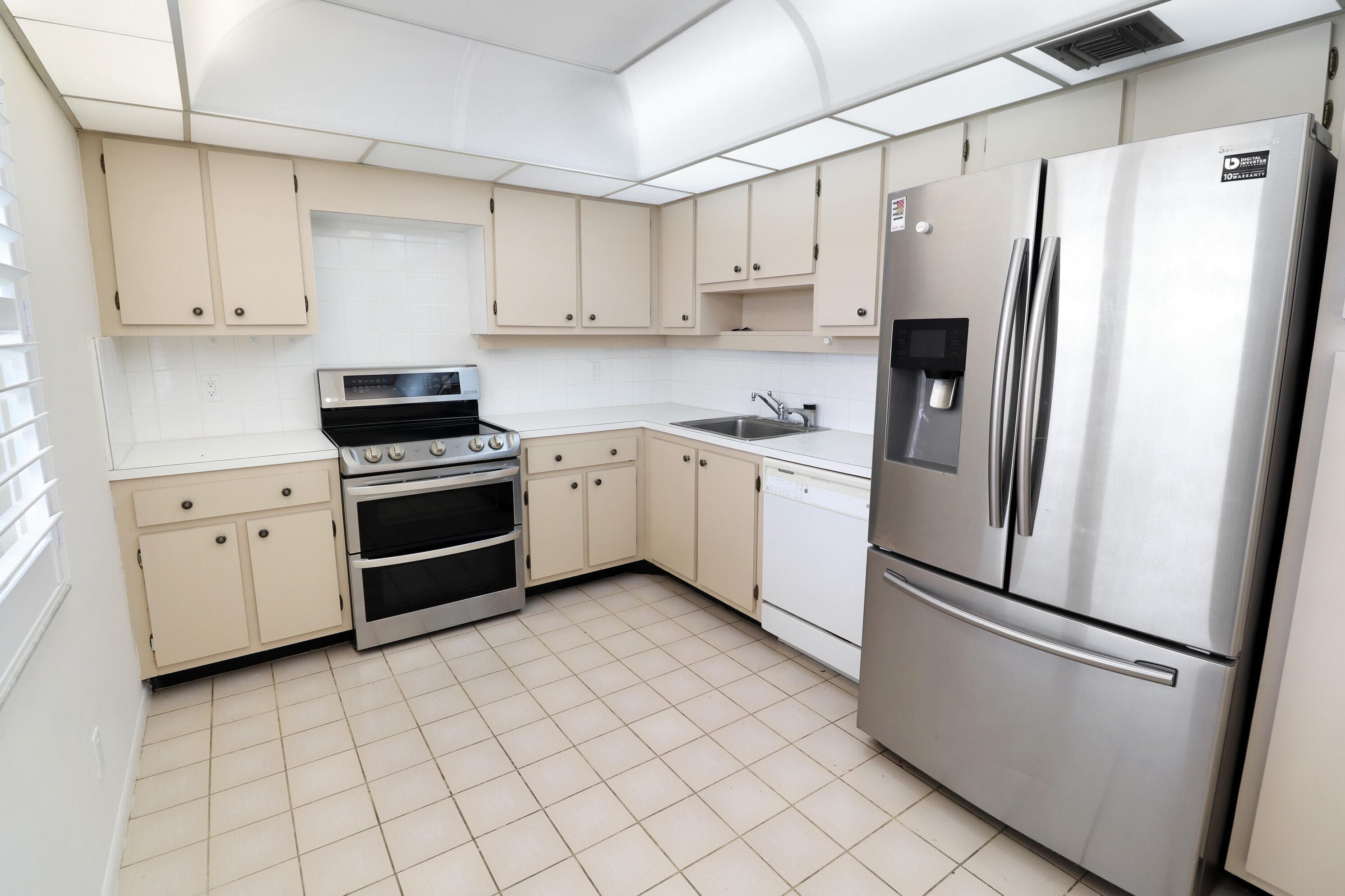 3095 N Course Drive 409, Pompano Beach, FL 33069 12