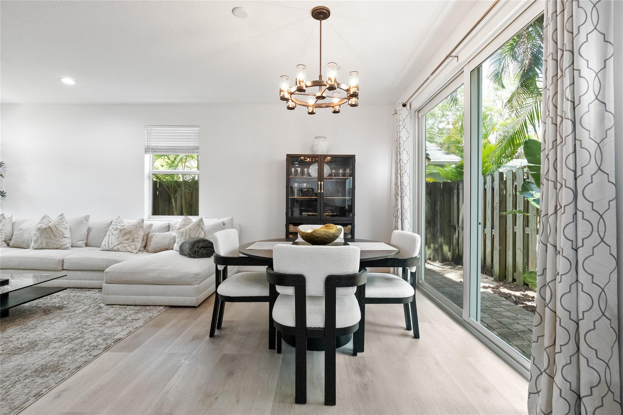 417 SW 8th Street, Fort Lauderdale, FL 33315 8