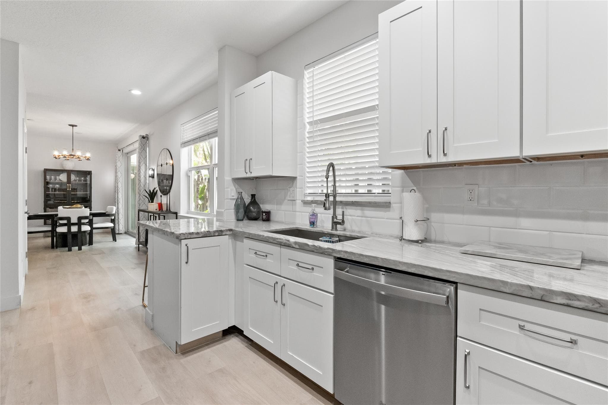 417 SW 8th Street, Fort Lauderdale, FL 33315 11