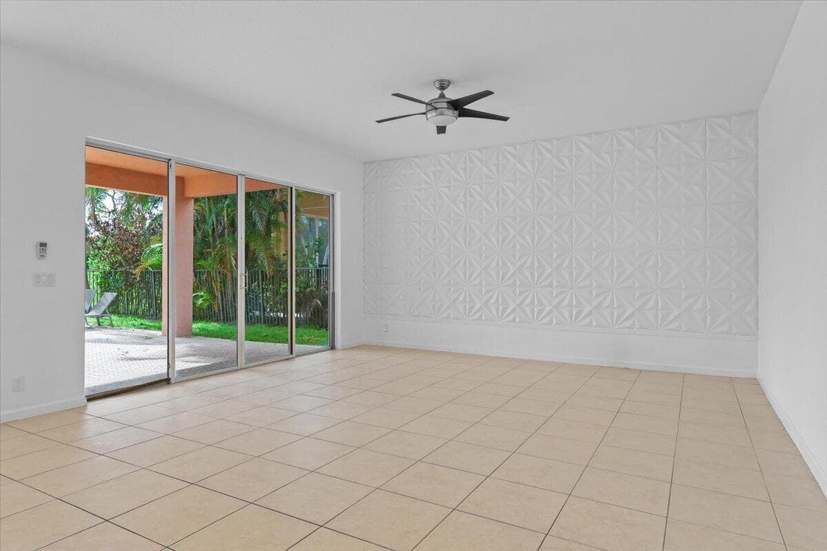 1831 Waldorf Drive, Royal Palm Beach, FL 33411 25