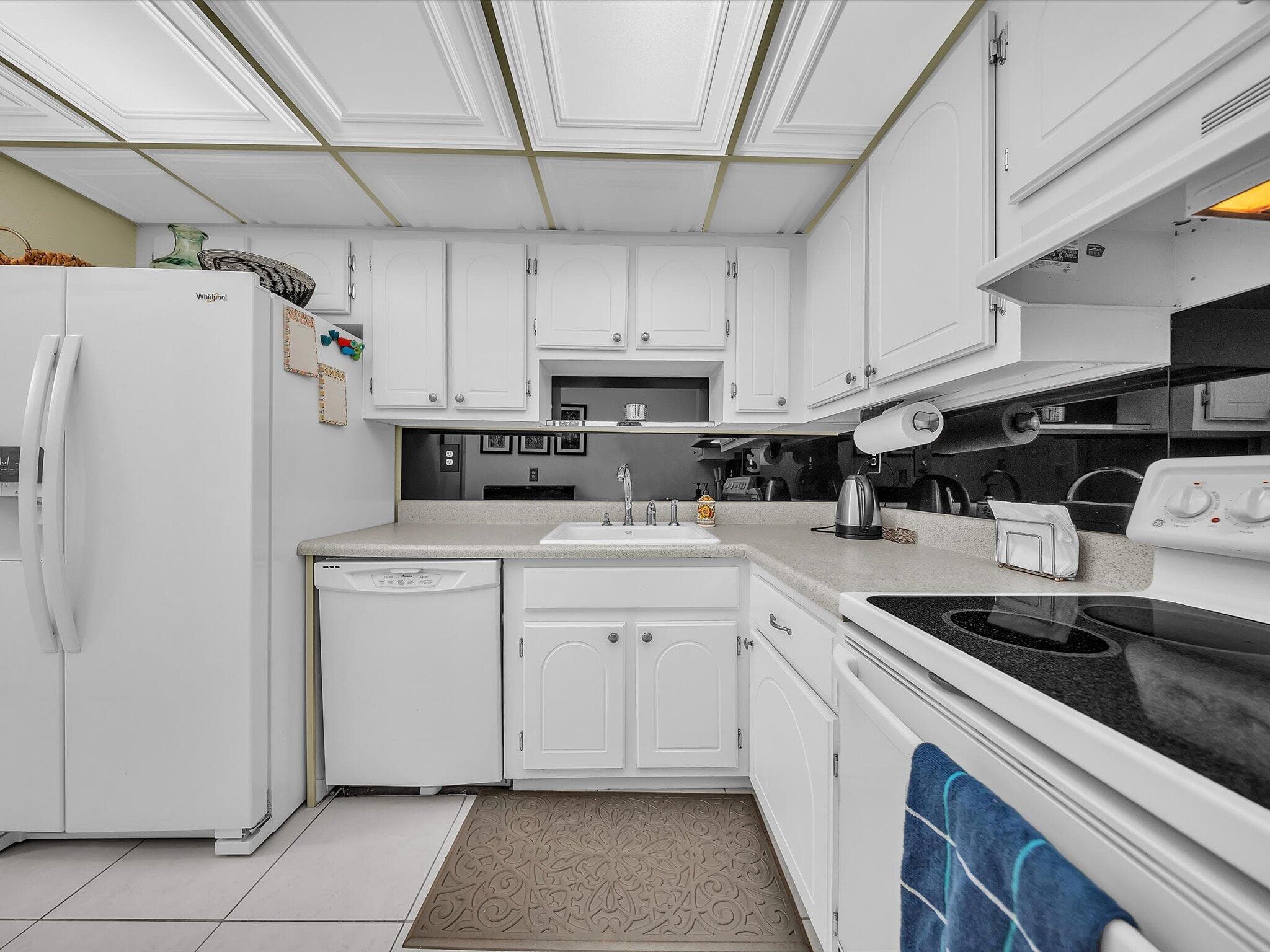 3215 S Ocean Boulevard 104, Highland Beach, FL 33487 16