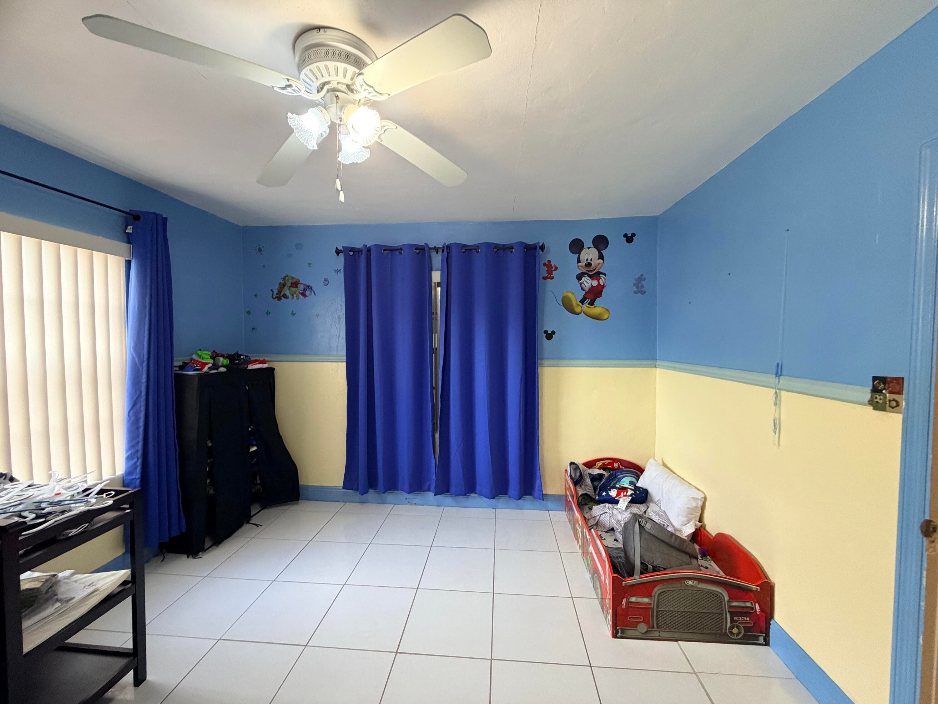 208 NW Avenue H Place, Belle Glade, FL 33430 35