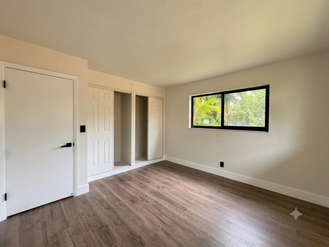 2513 NW 8th Avenue, Fort Lauderdale, FL 33311 14
