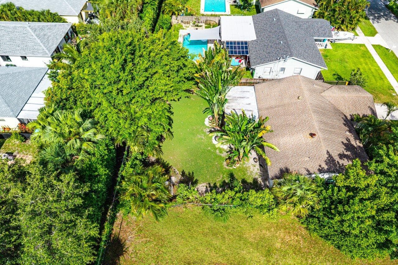 638 SW 4th Avenue, Boynton Beach, FL 33426 37