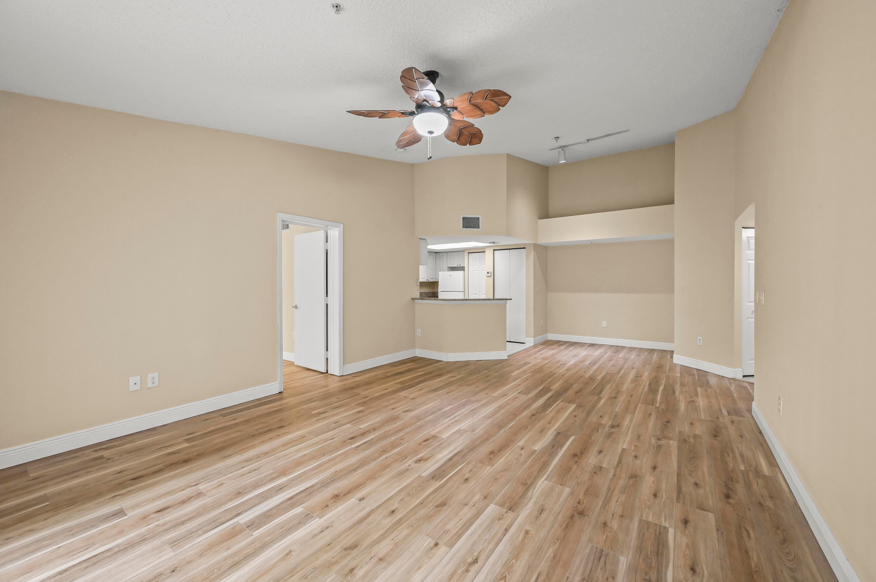 1100 S Crestwood Ct Court S 1109, Royal Palm Beach, FL 33411 7