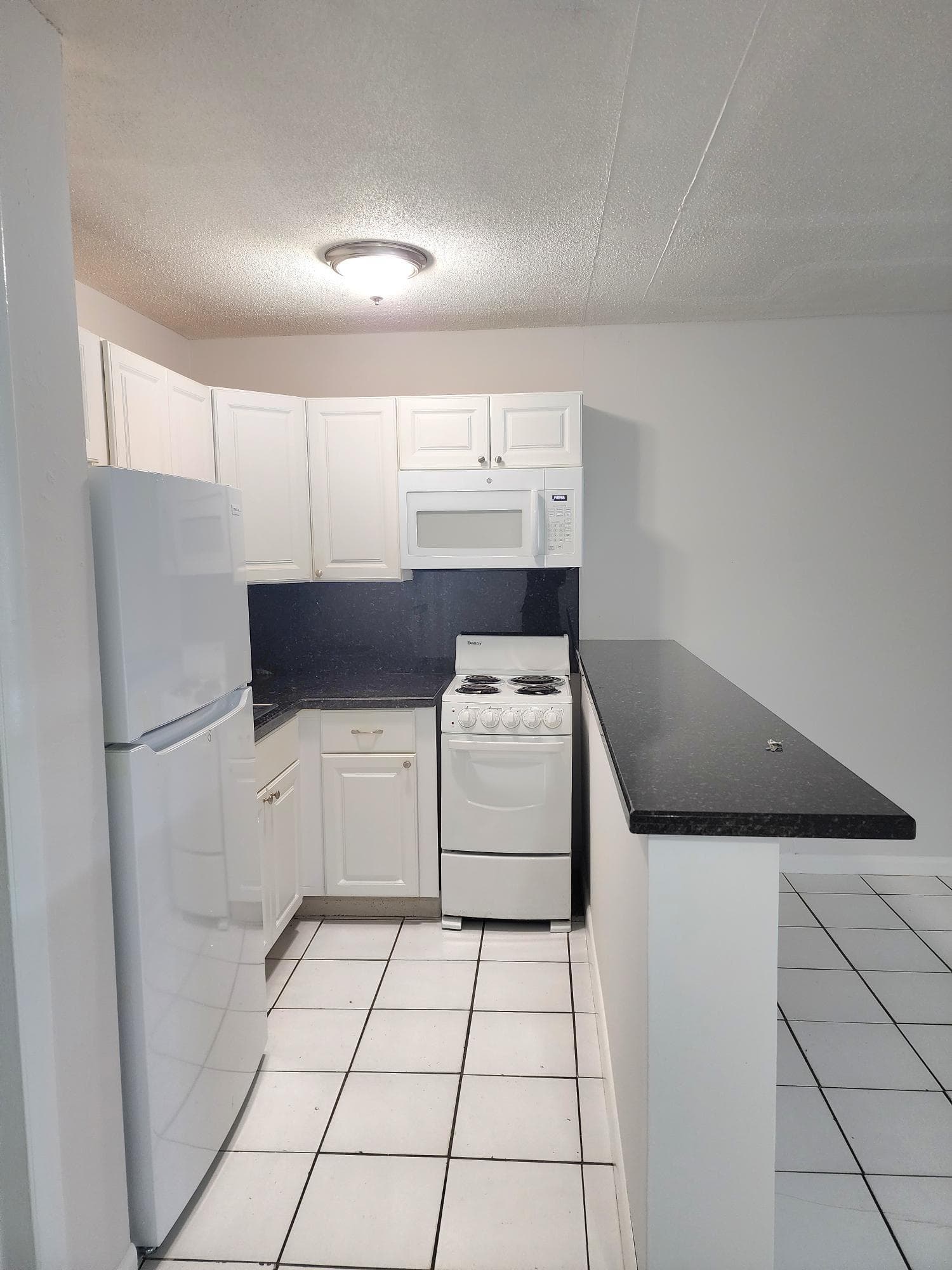 750 SW 2nd Street 2, Fort Lauderdale, FL 33312 5