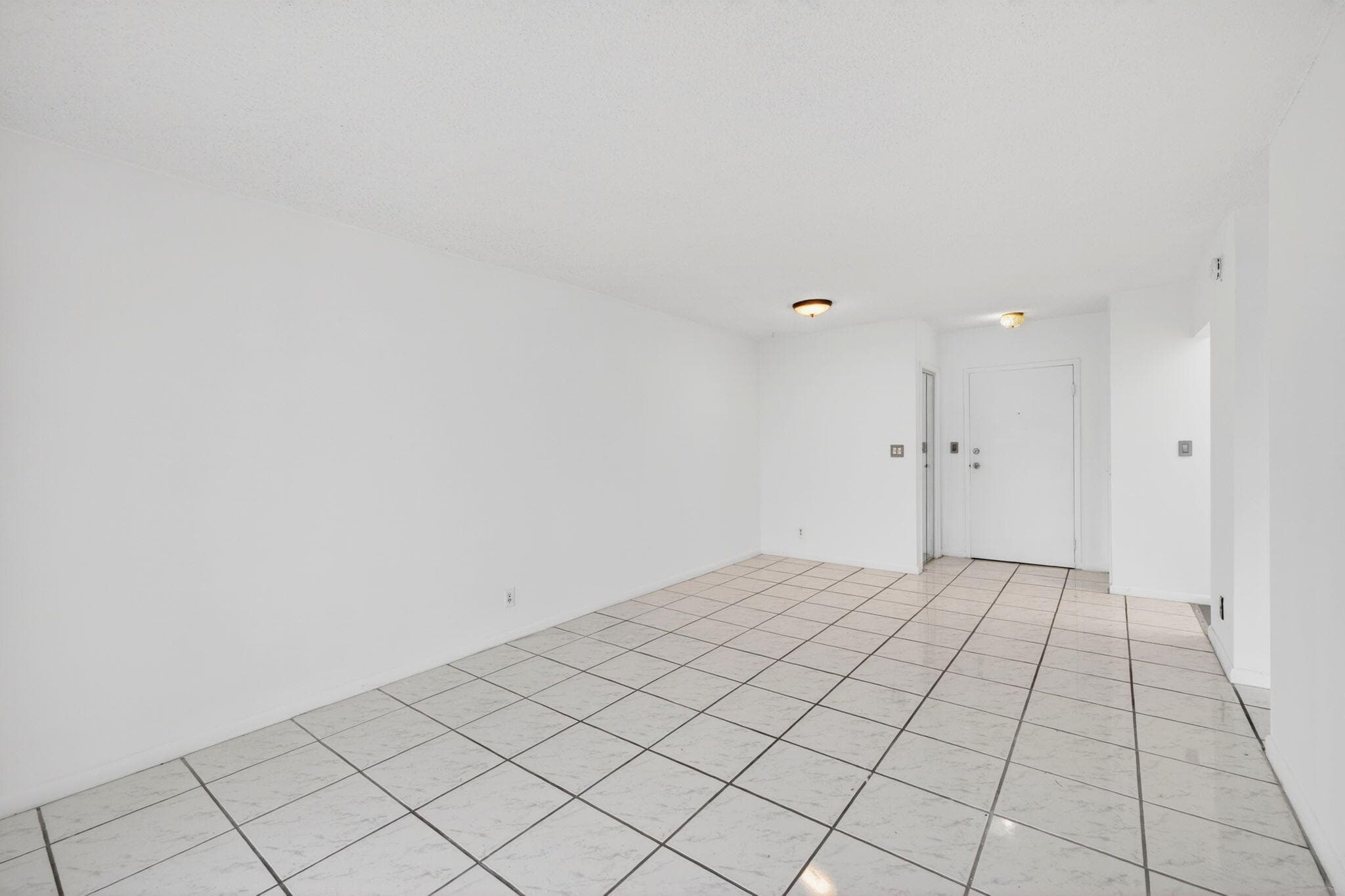 720 Orton Avenue 704, Fort Lauderdale, FL 33304 11