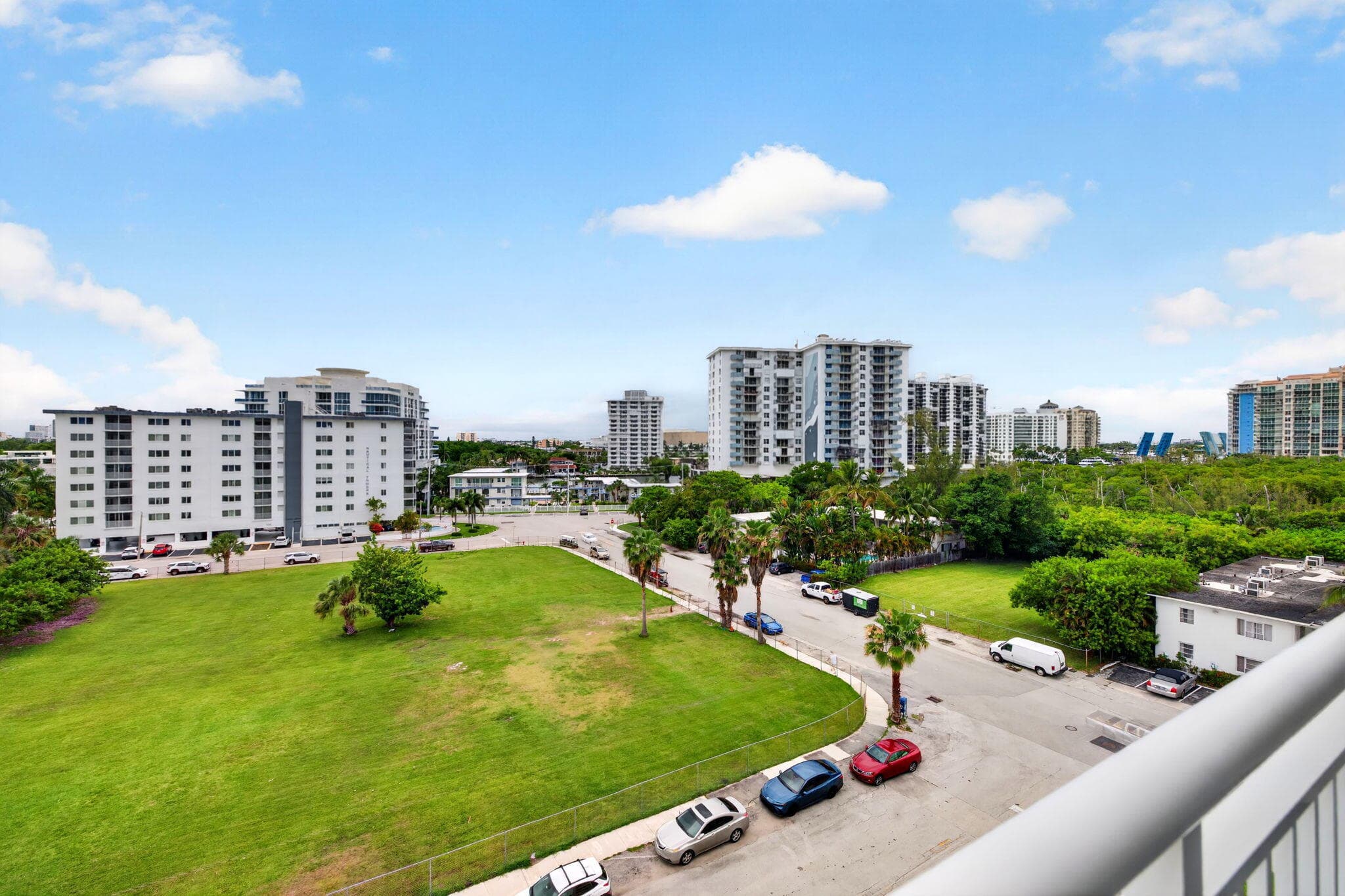 720 Orton Avenue 704, Fort Lauderdale, FL 33304 18