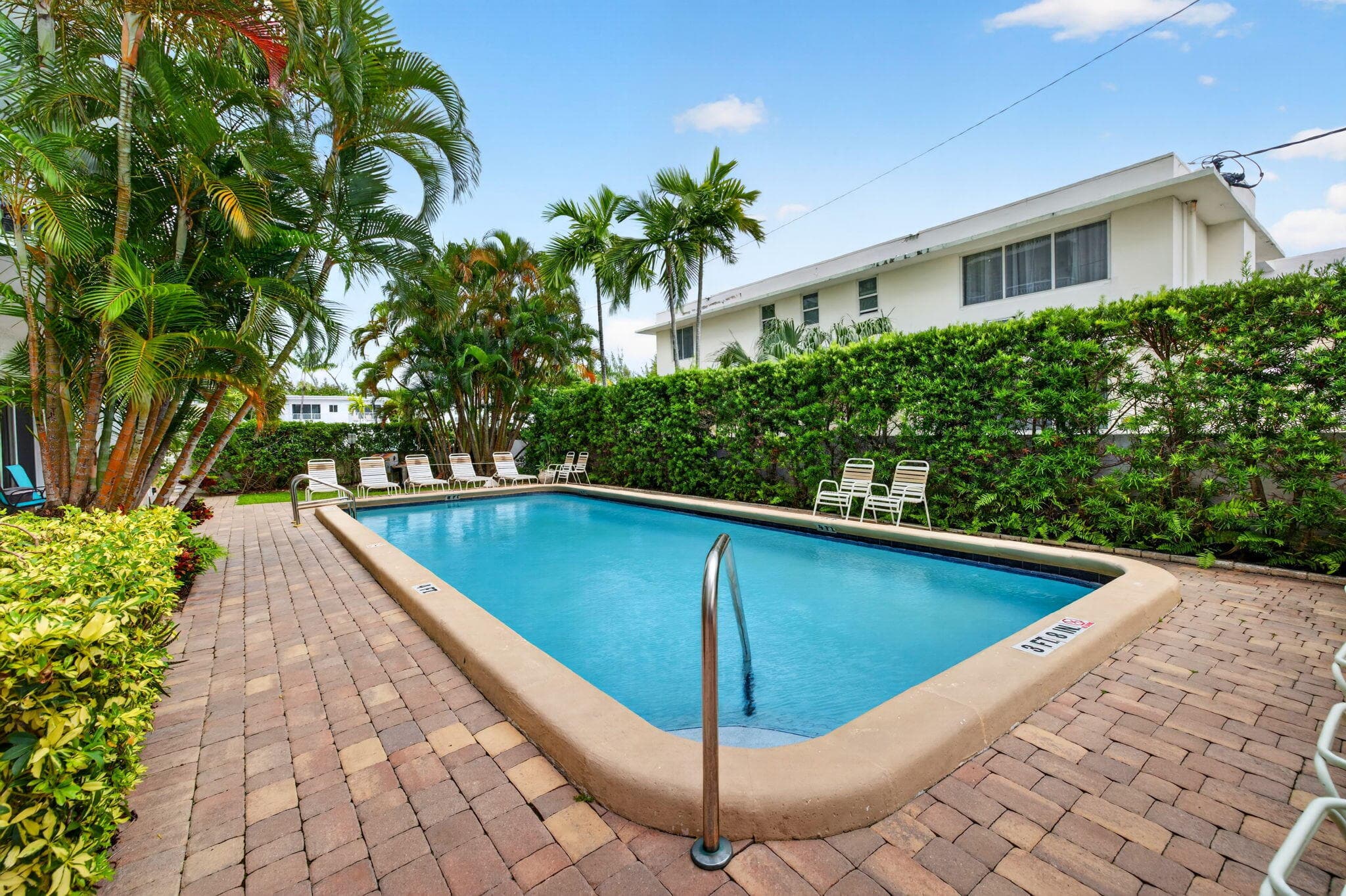 720 Orton Avenue 704, Fort Lauderdale, FL 33304 32