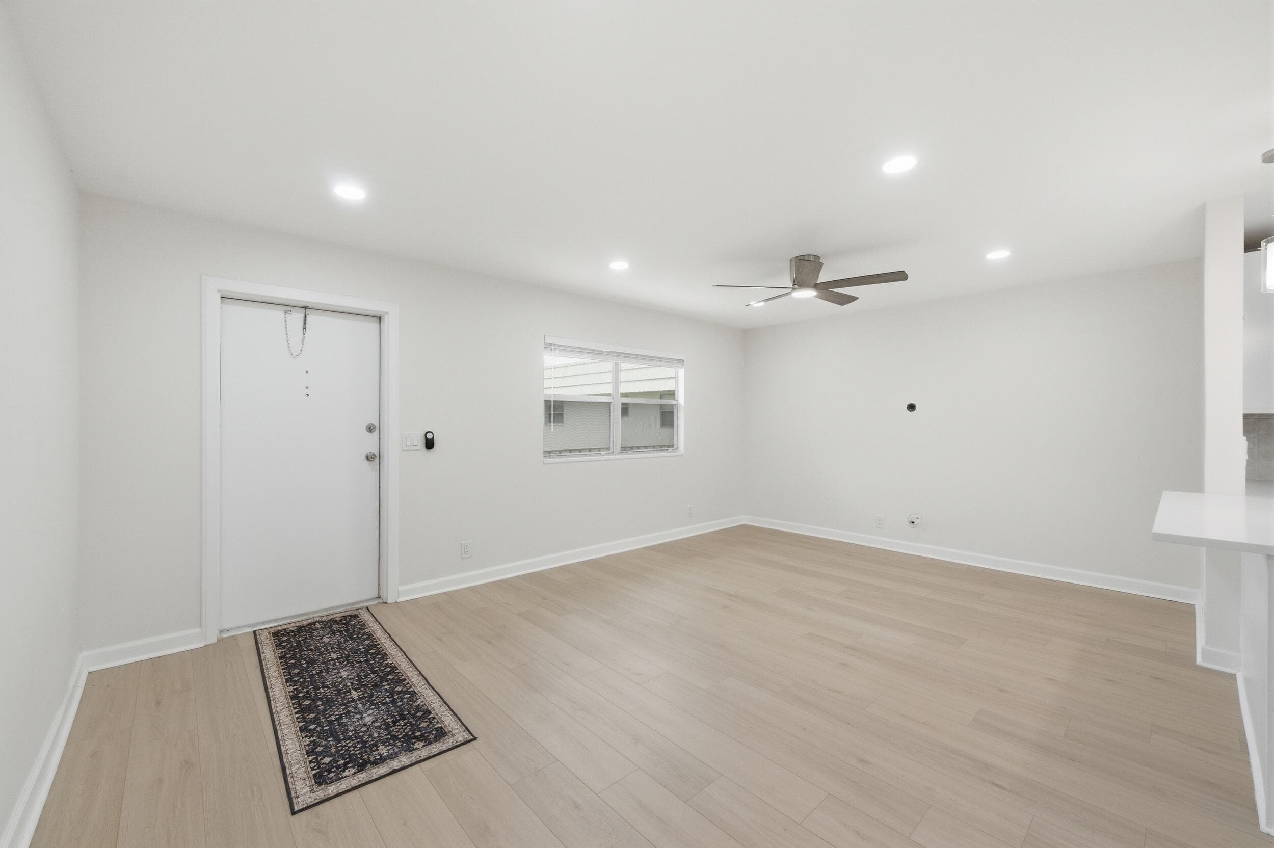670 Monaco N, Delray Beach, FL 33446 11