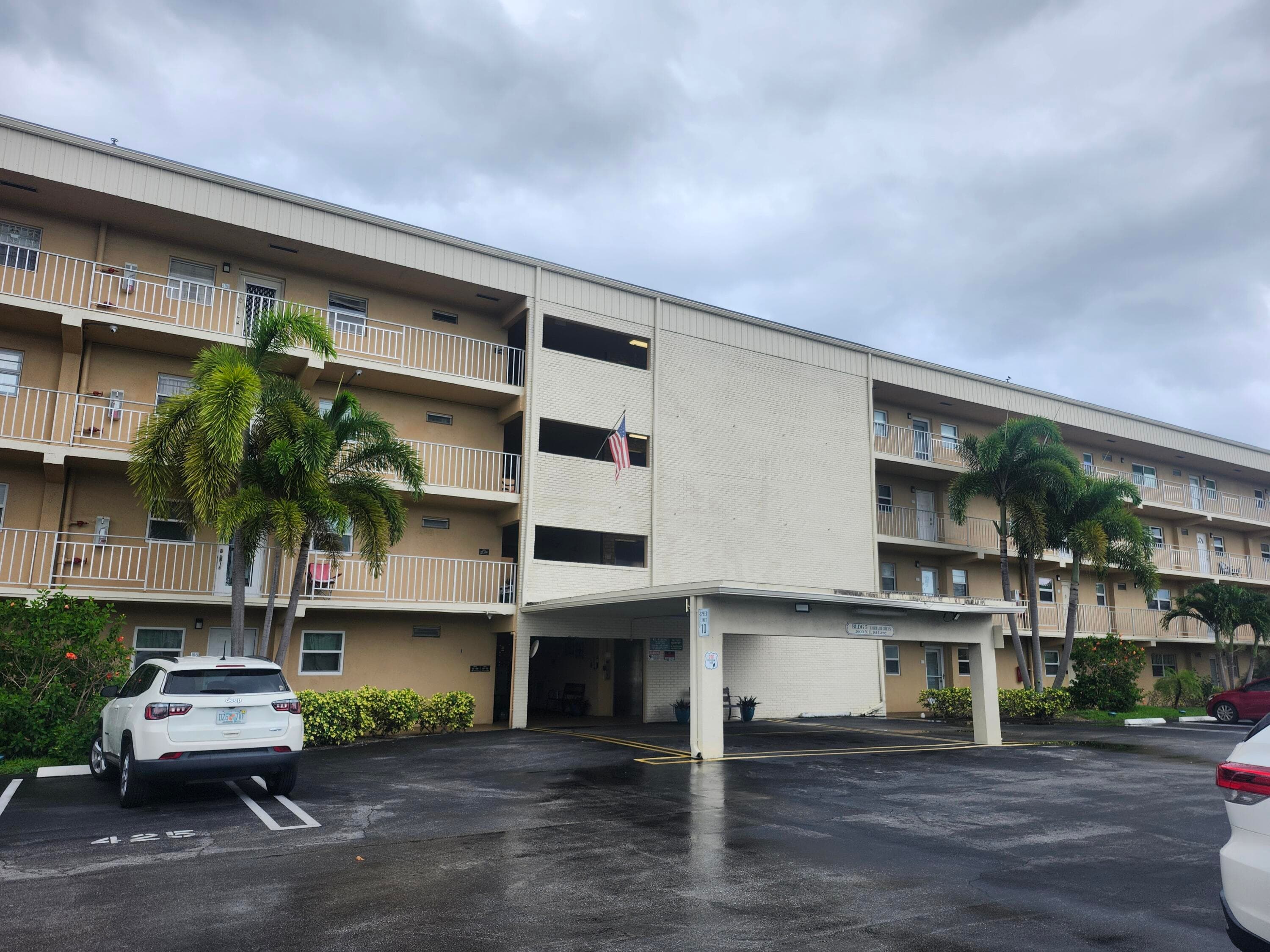 2600 NE 1st Lane 402, Boynton Beach, FL 33435 21