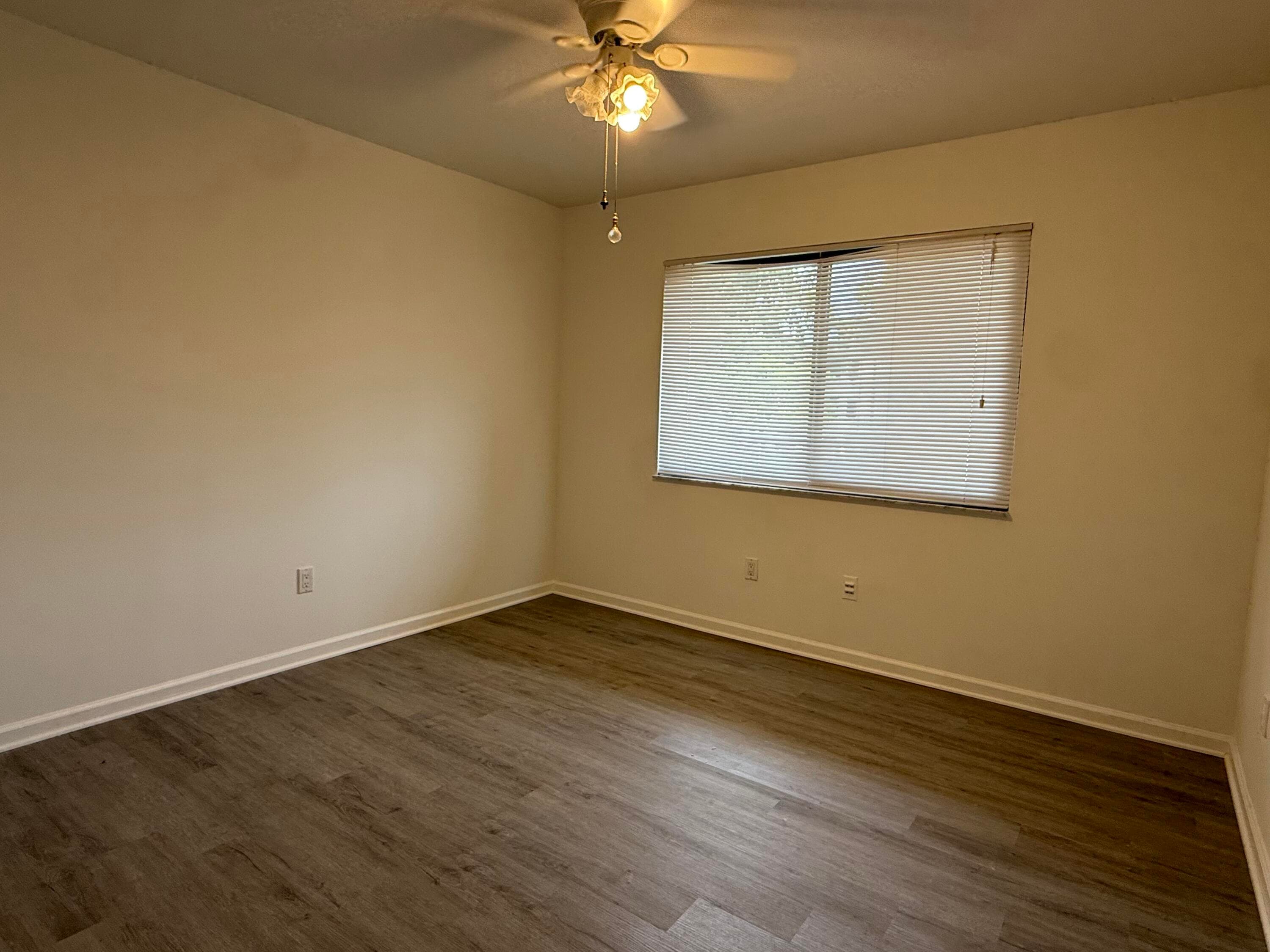 10641 W Clairmont Circle, Tamarac, FL 33321 13