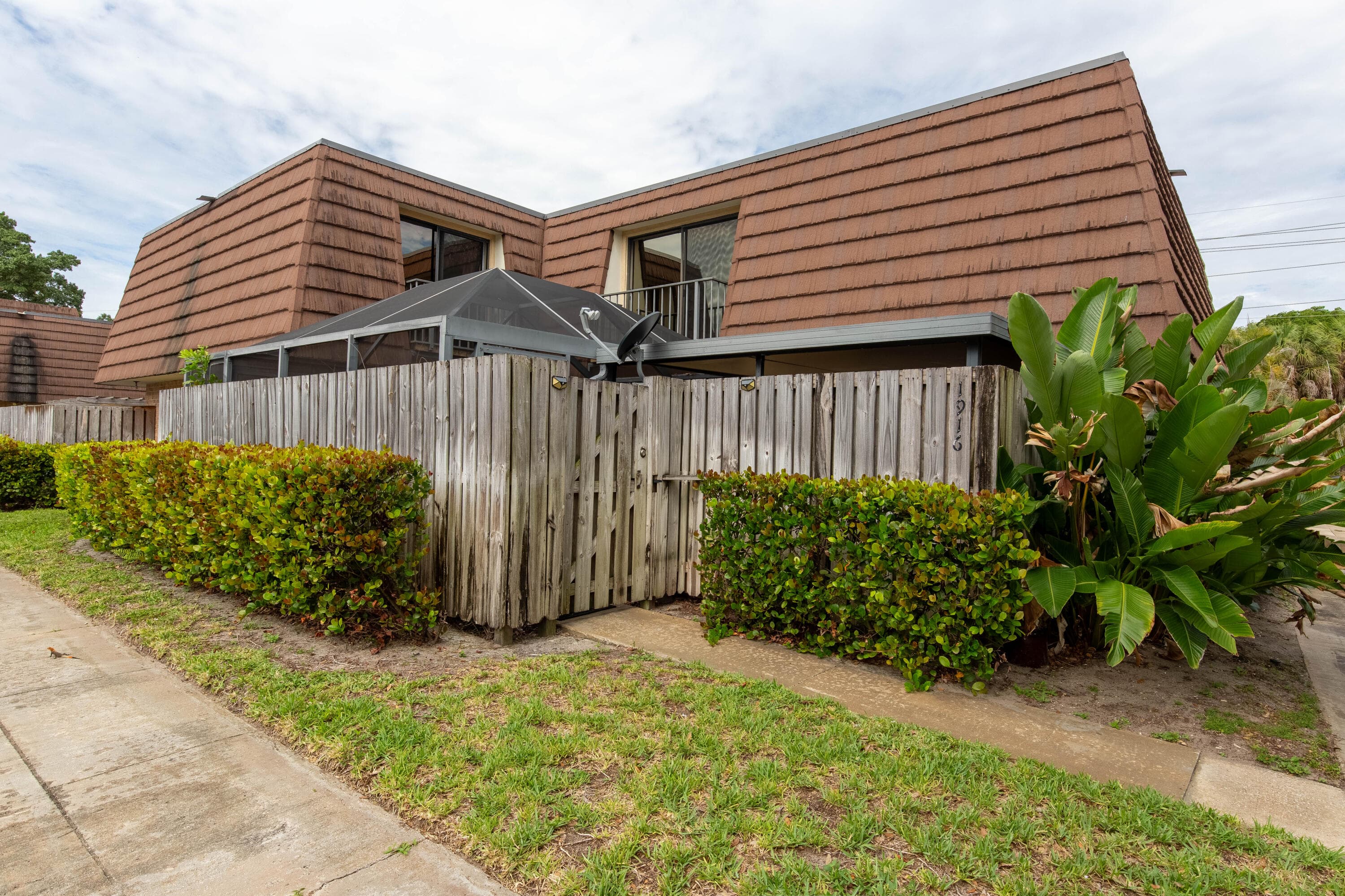 1916 19th Lane, Palm Beach Gardens, FL 33418 5