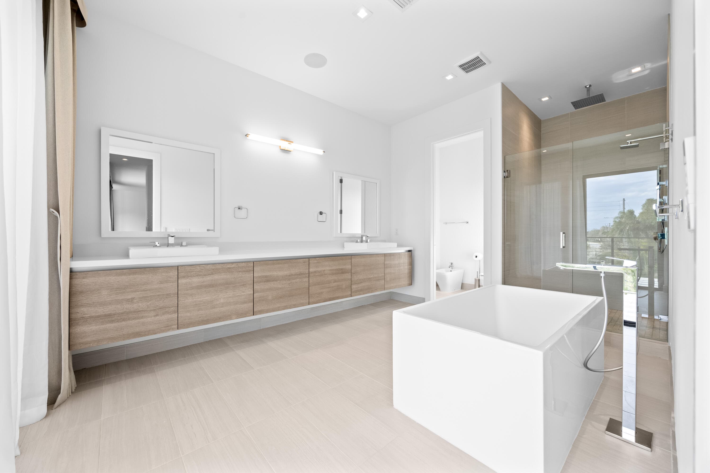 16788 Natures Way, Weston, FL 33326 37