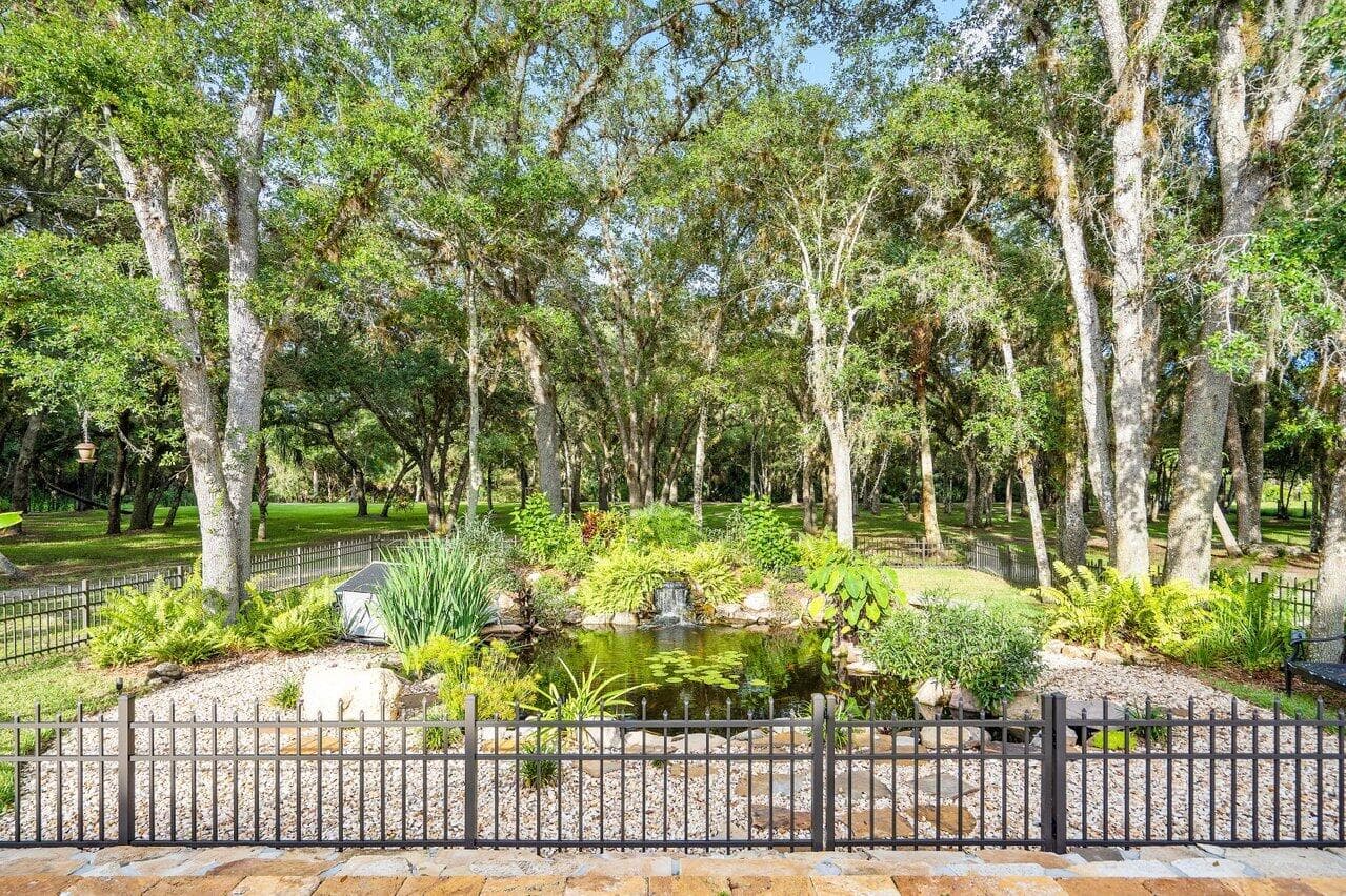 4560 S 25th Street, Fort Pierce, FL 34981 37