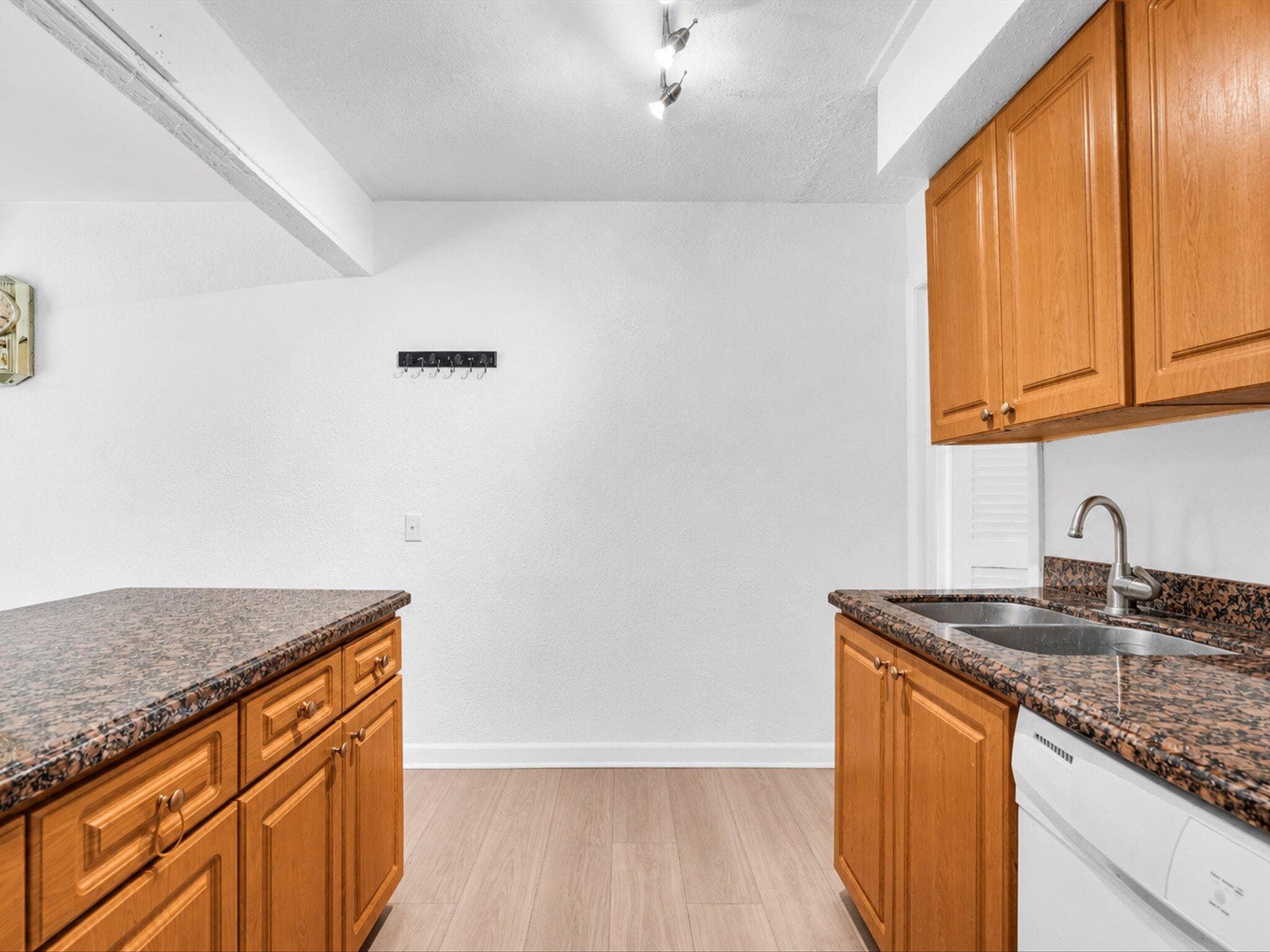 264 Sunshine Drive, Coconut Creek, FL 33066 14