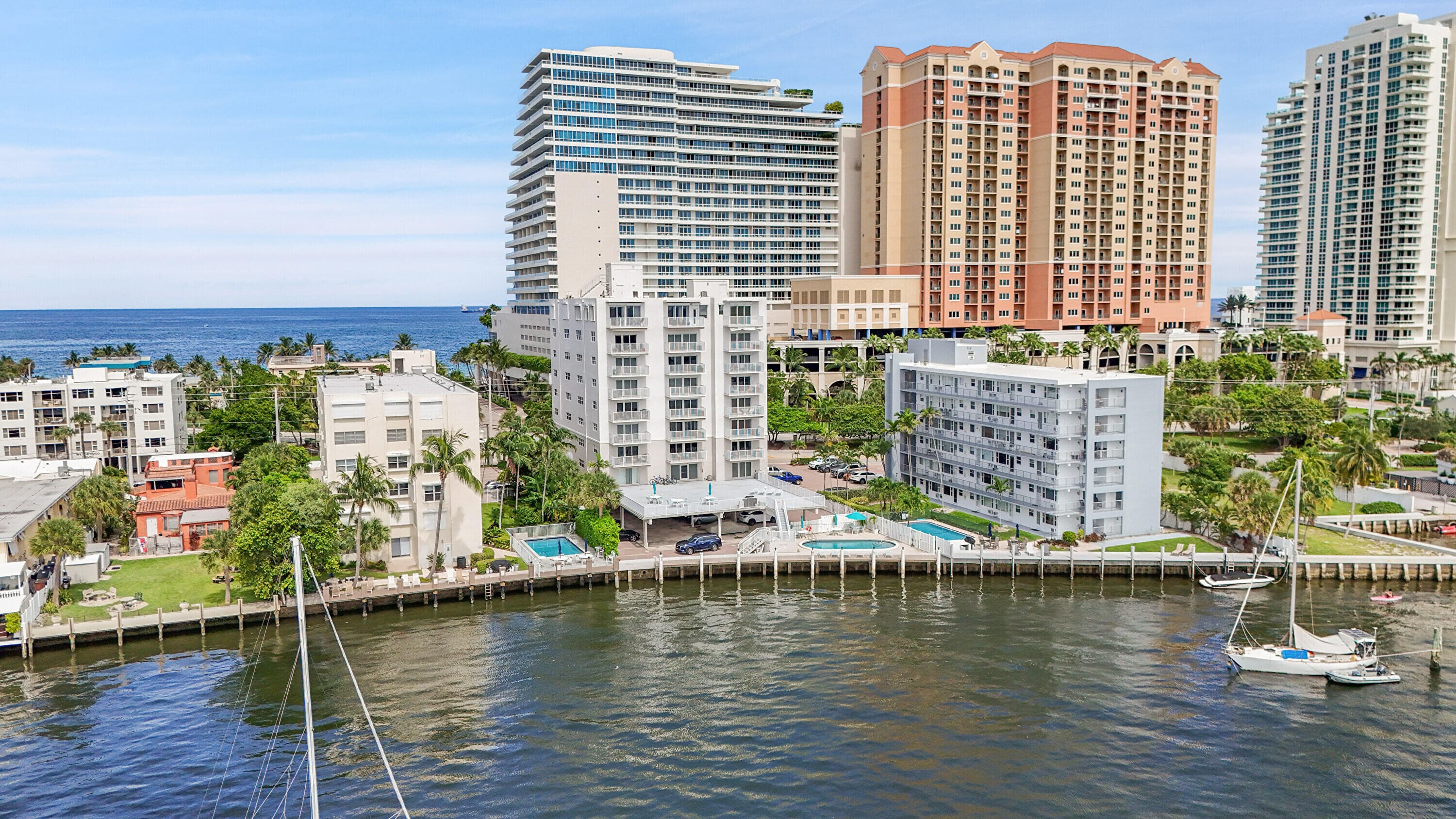 95 N Birch Road 606, Fort Lauderdale, FL 33304 42