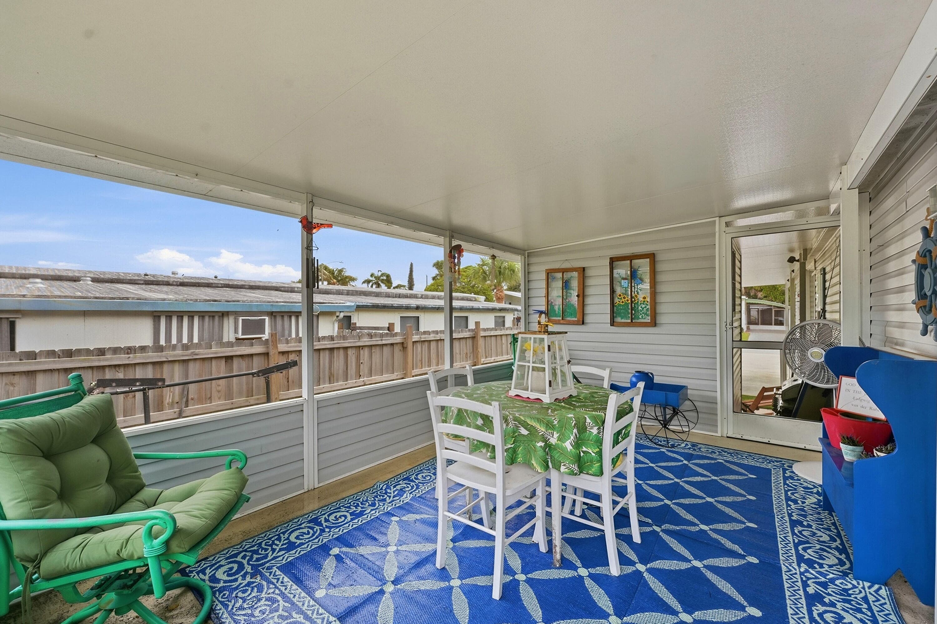 8355 SE Wren Avenue, Hobe Sound, FL 33455 25