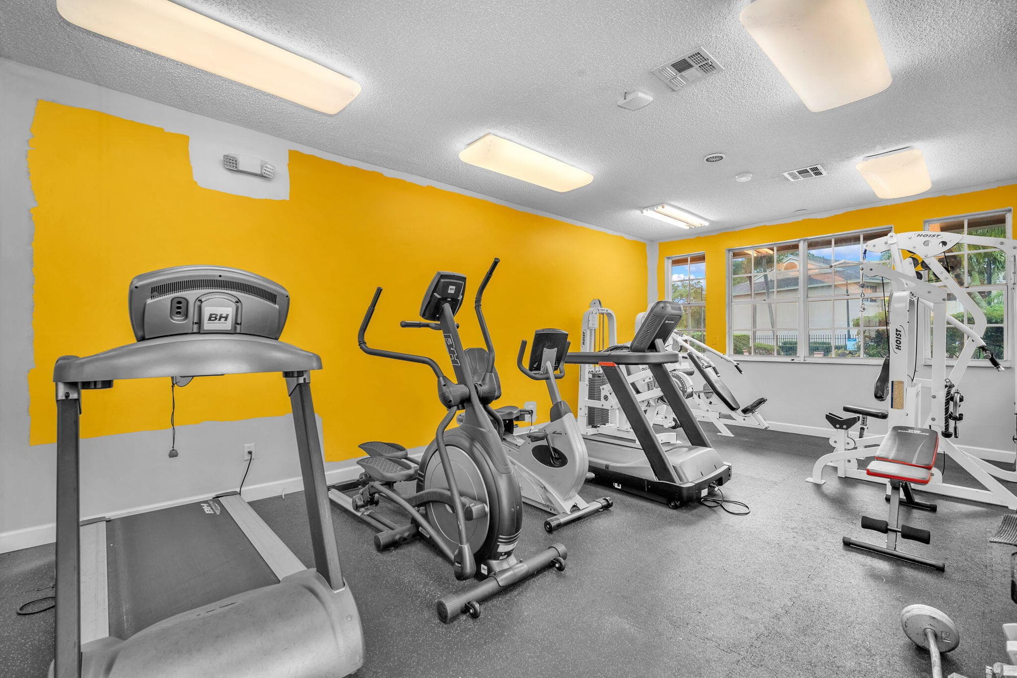 671 Cypress Lake Boulevard L21, Deerfield Beach, FL 33064 23