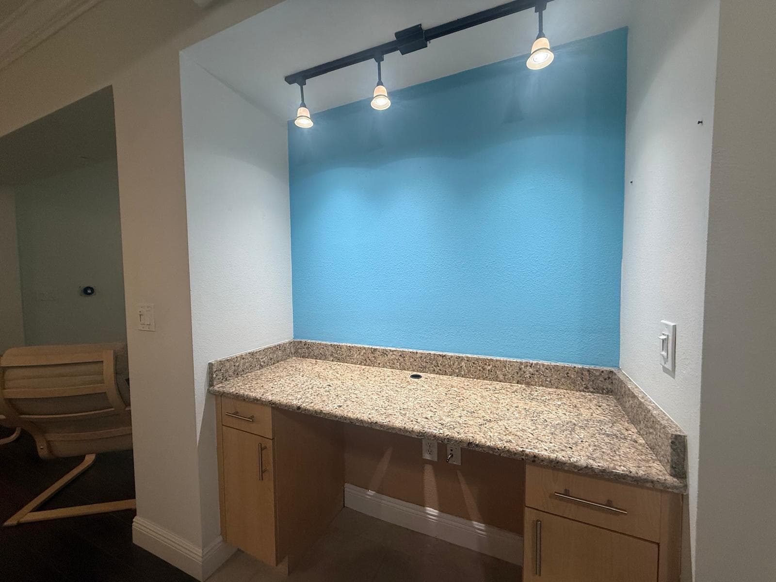 533 NE 3rd Avenue 415, Fort Lauderdale, FL 33301 14