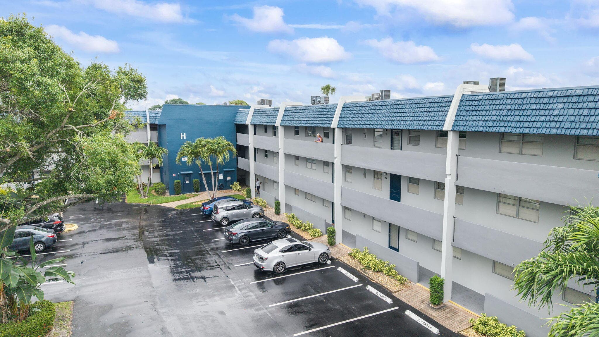 7807 Golf Cir Drive H 305, Margate, FL 33063 2