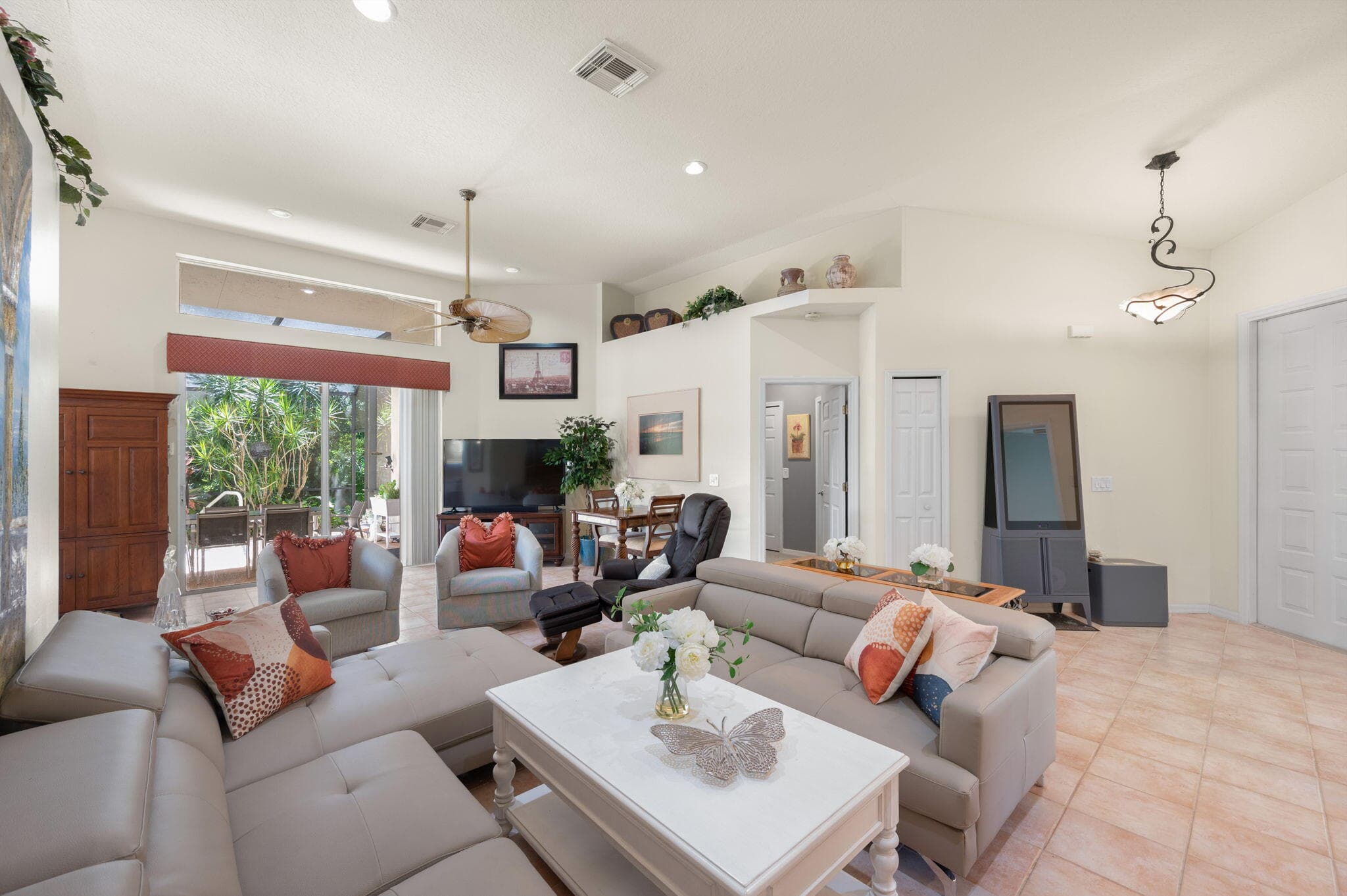 7154 Hawks View Trail, Port St. Lucie, FL 34986 5