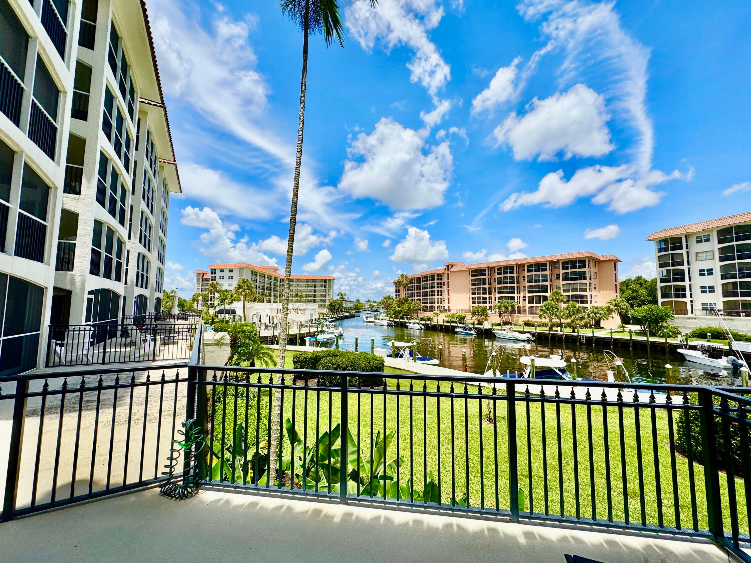 2871 N Ocean Boulevard M132, Boca Raton, FL 33431 23