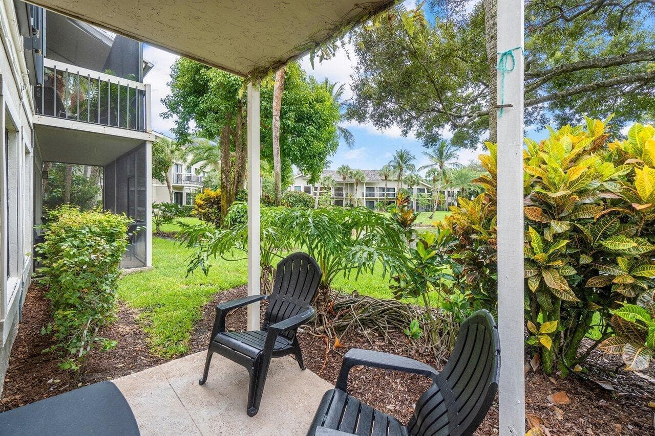 11863 Wimbledon Circle 427, Wellington, FL 33414 8