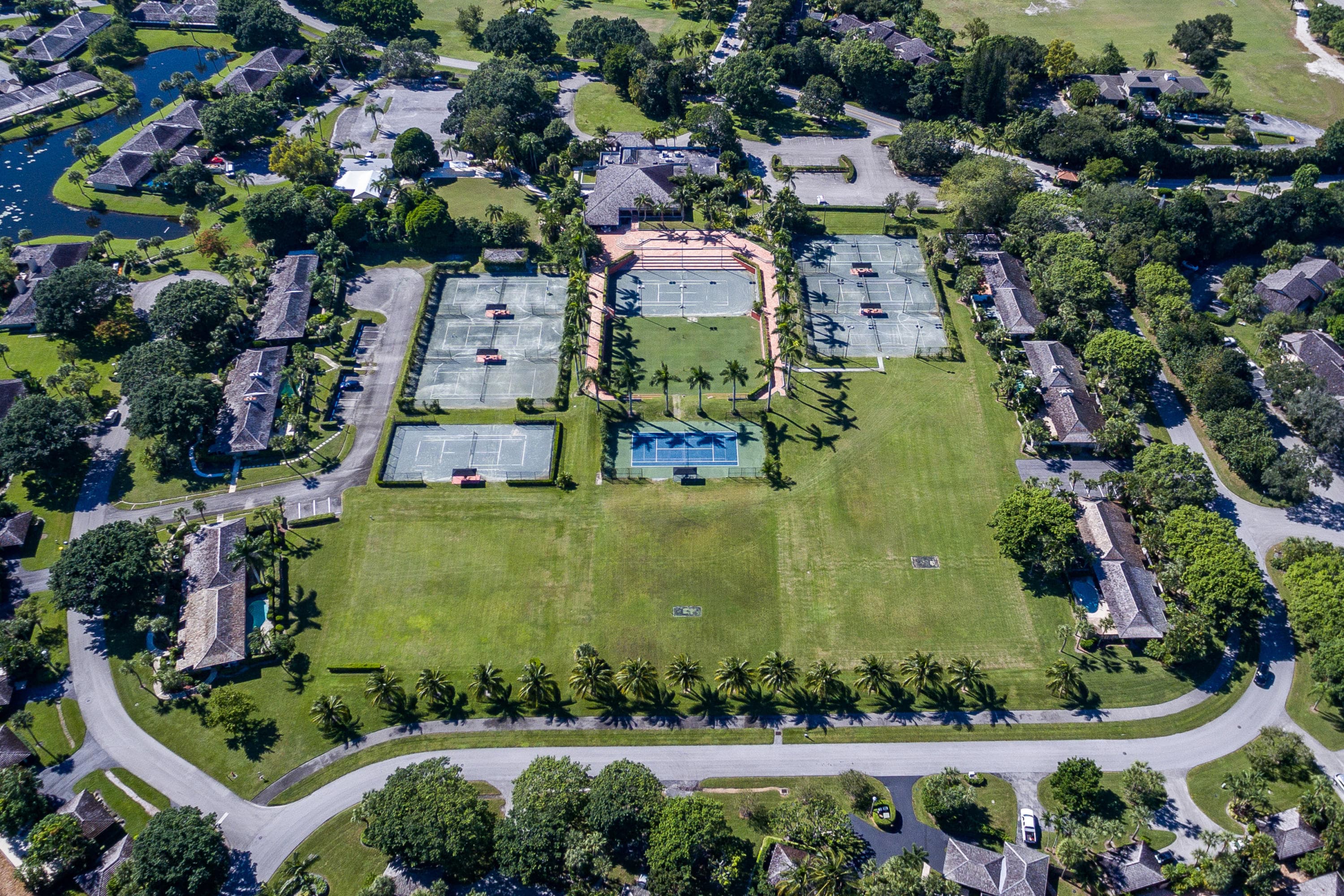 11863 Wimbledon Circle 444, Wellington, FL 33414 12