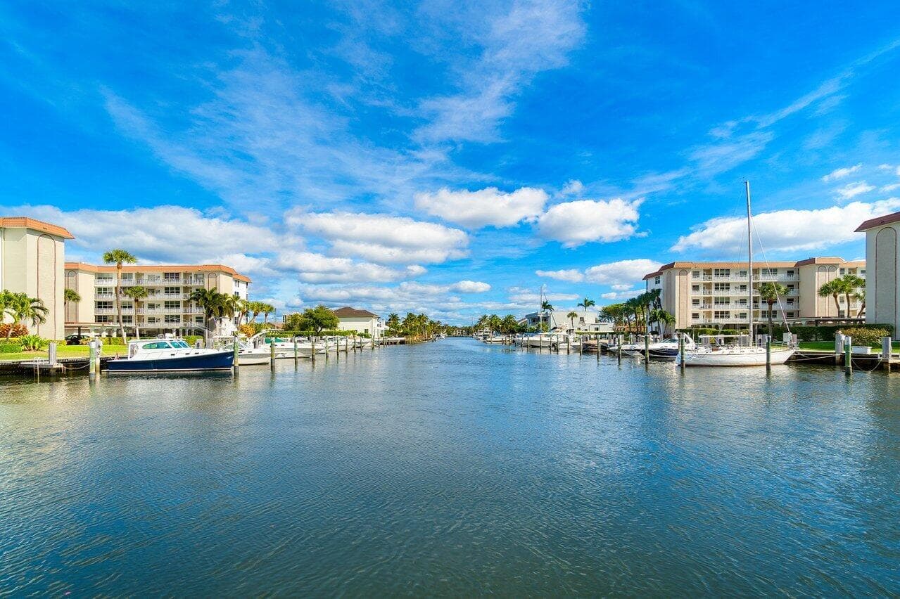 930 Dogwood Drive 457, Delray Beach, FL 33483 30