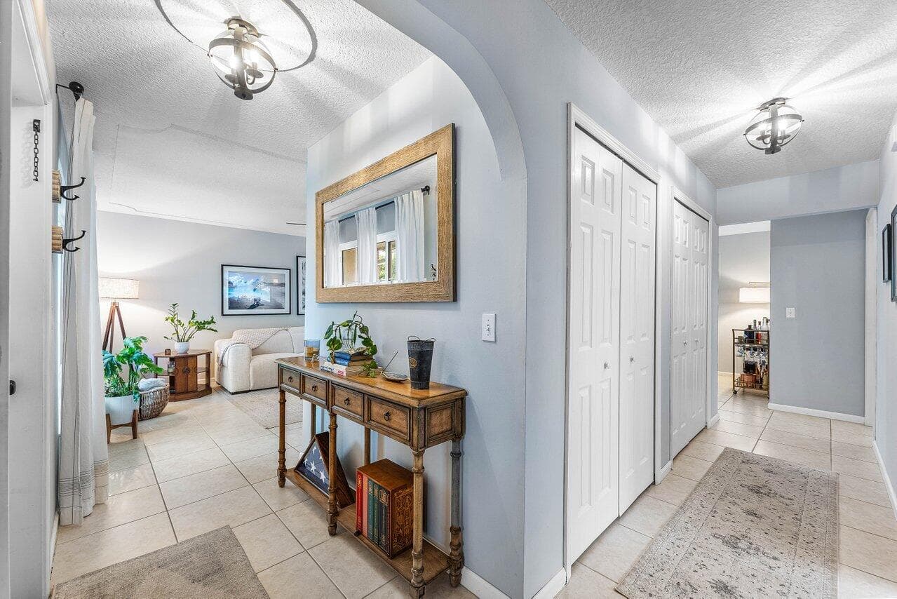 2527 SW 12th Street, Boynton Beach, FL 33426 7
