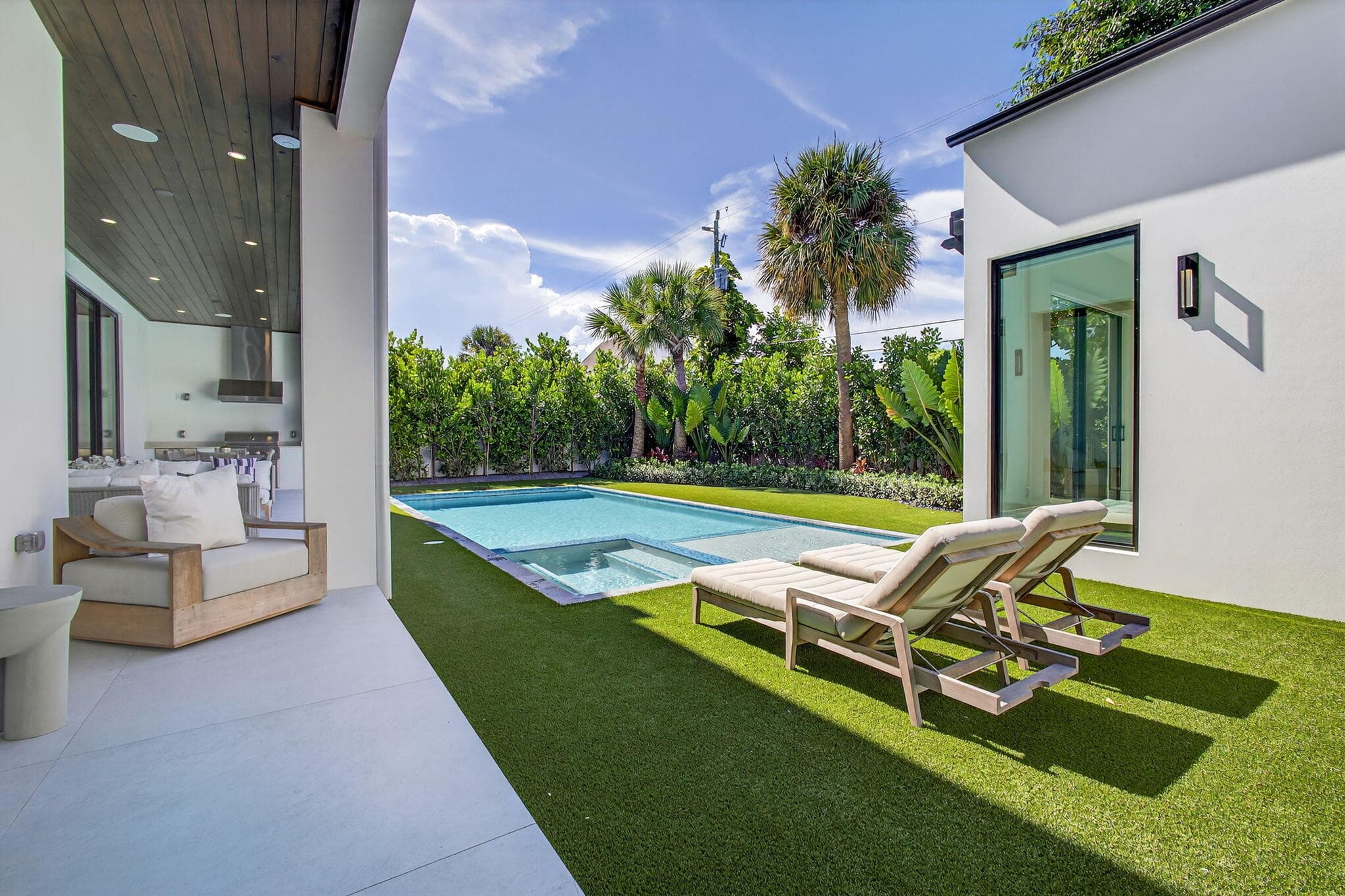 123 Murray Road, West Palm Beach, FL 33405 58